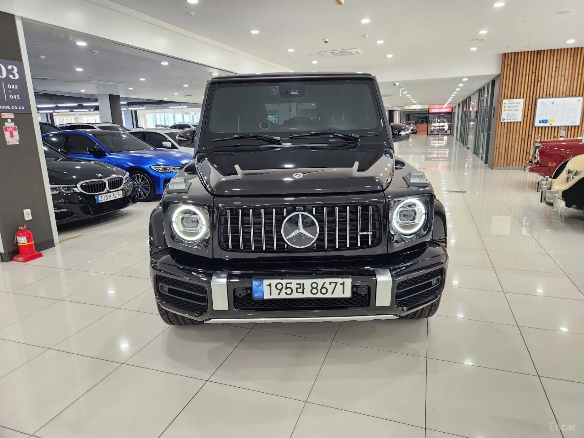 Mercedes Benz G-Class W463b