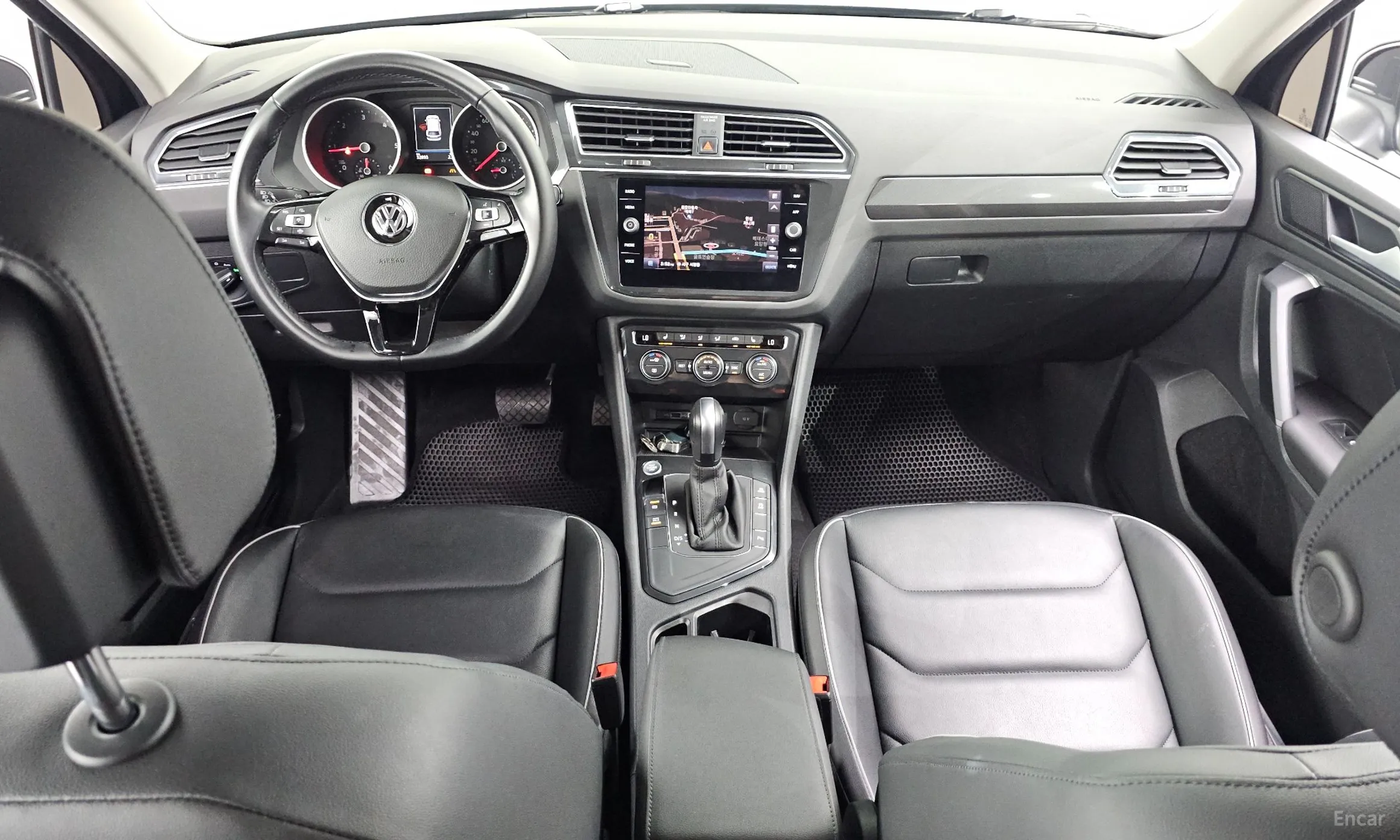 Volkswagen Tiguan 2nd Generation превью 4