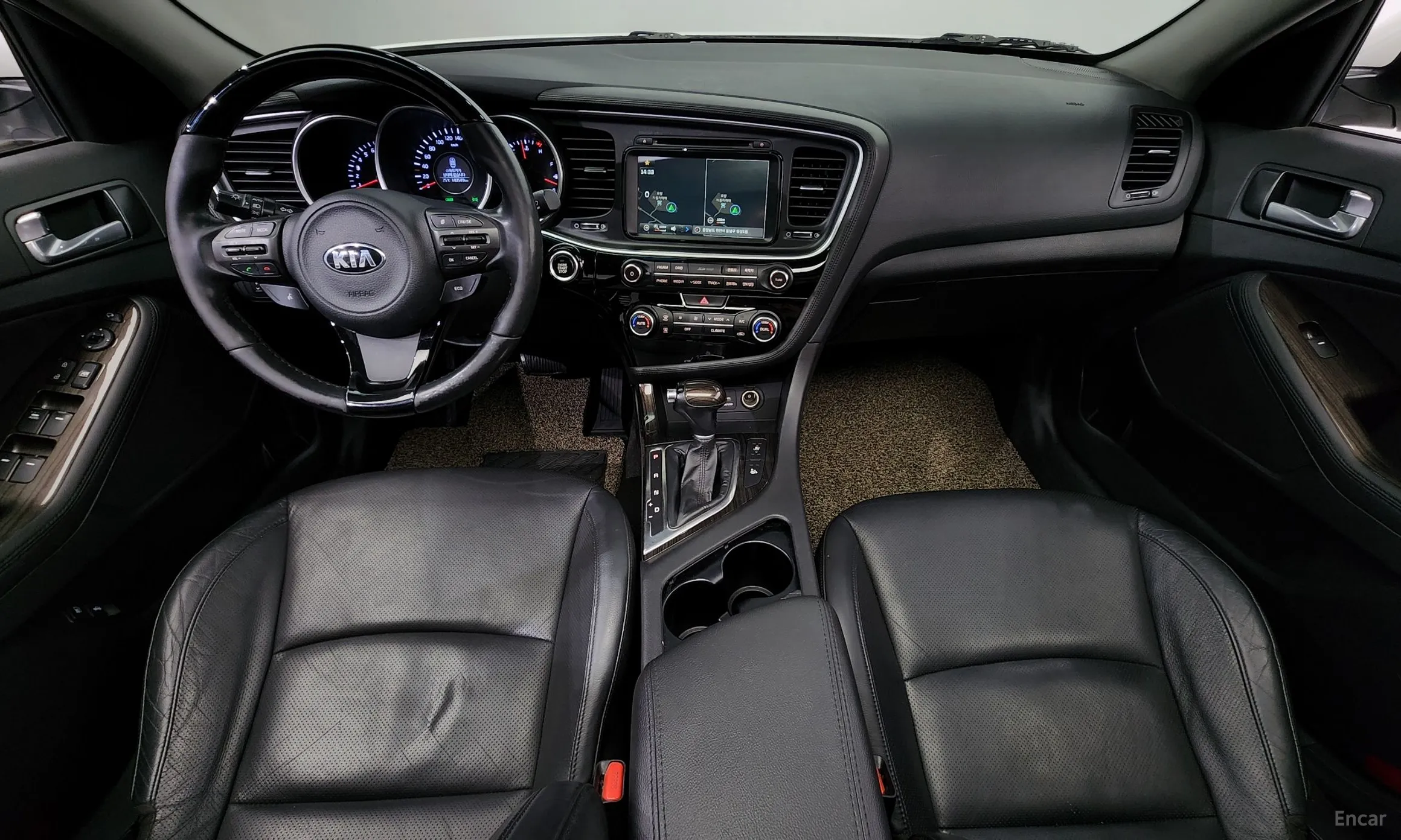 Kia K5 превью 4