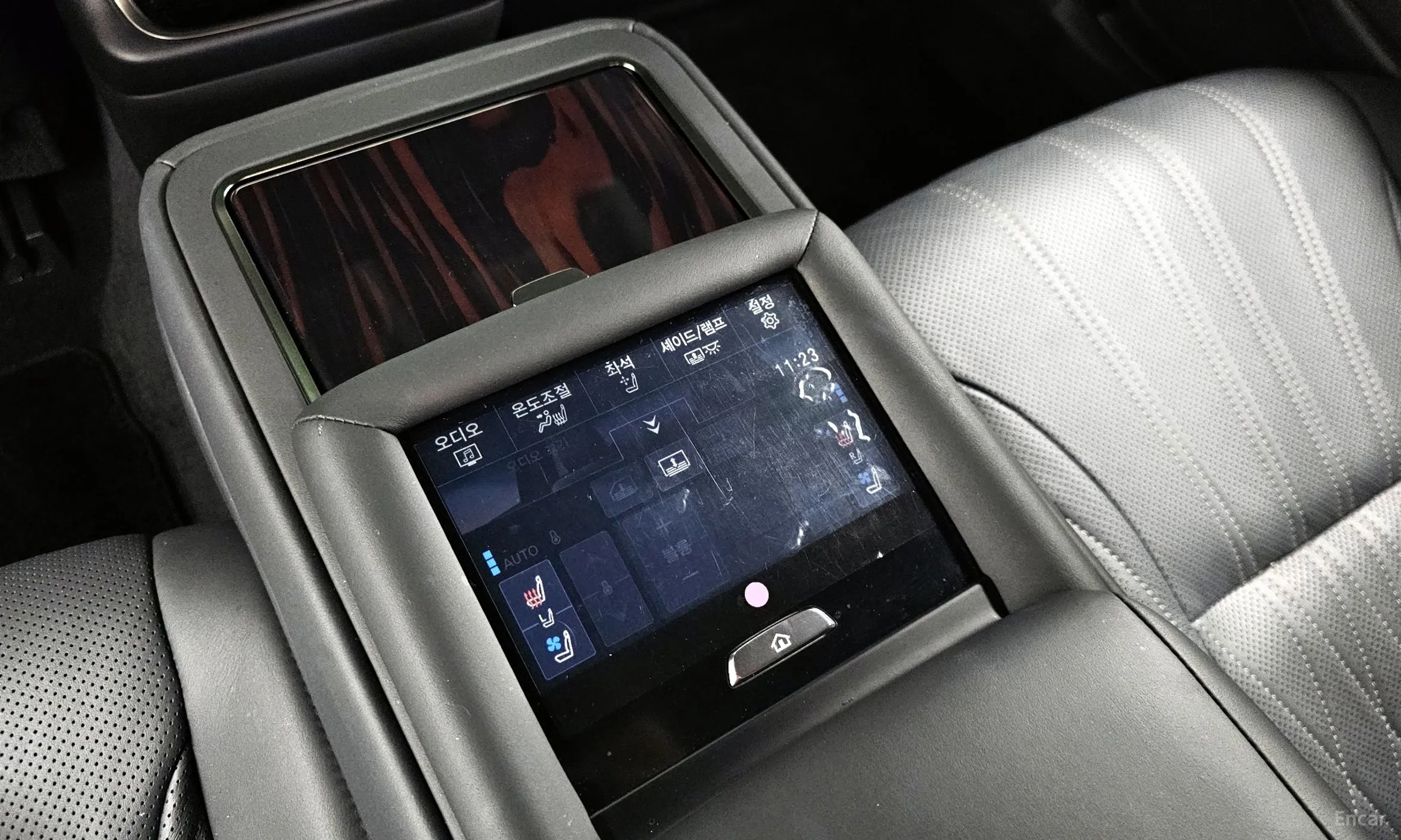 Lexus LS500h Gen 5 превью 18
