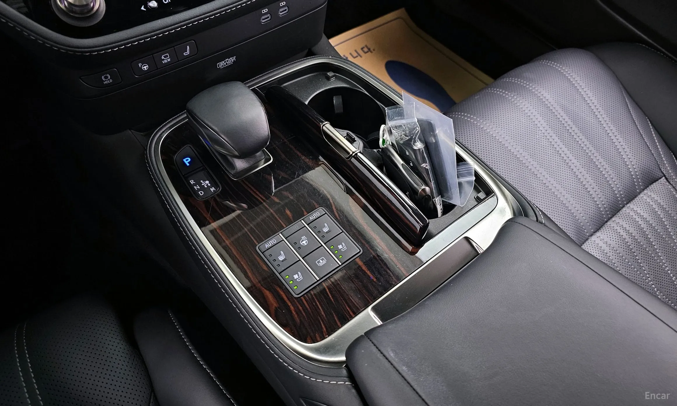 Lexus LS500h Gen 5 превью 9