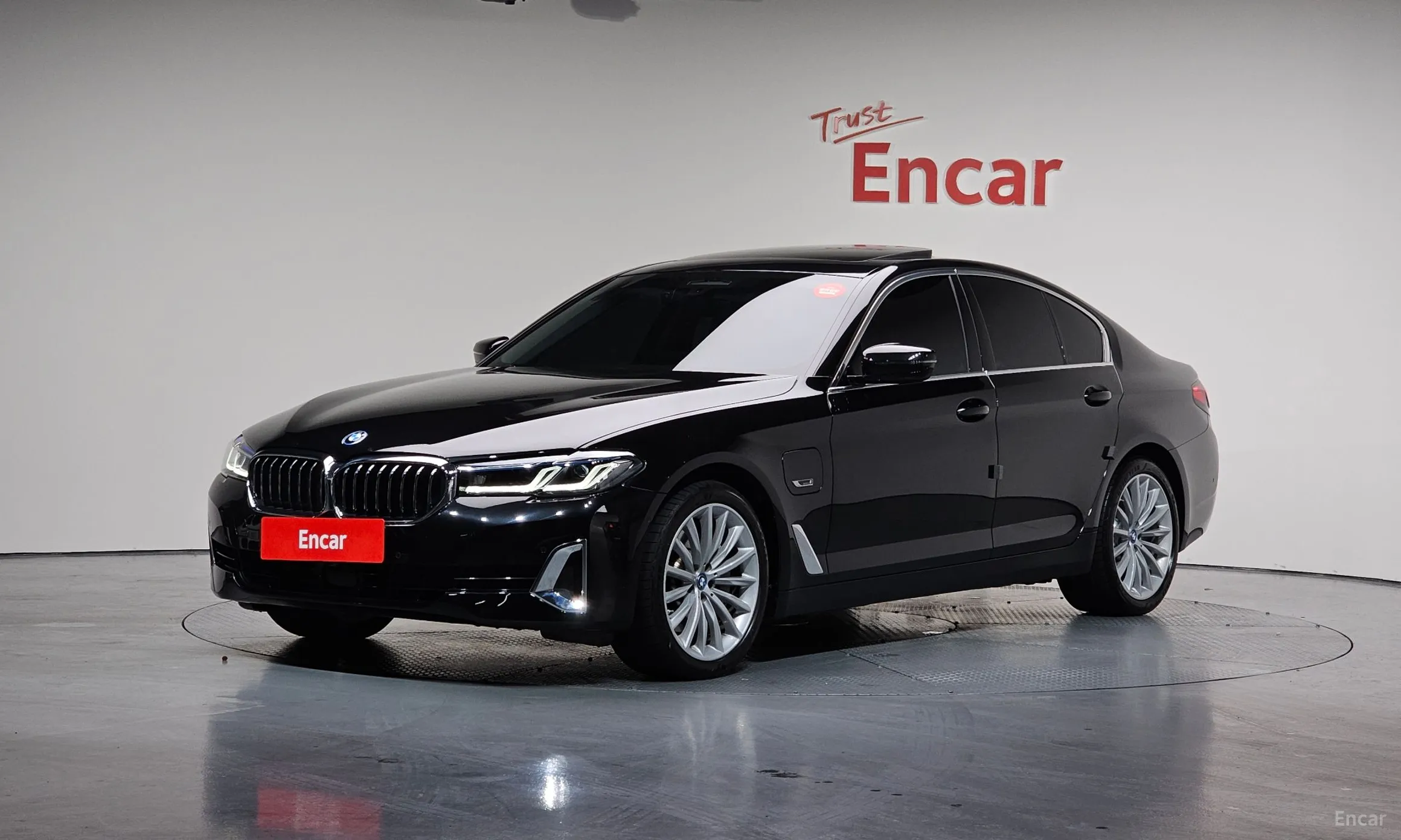 BMW 5 Series (G30)