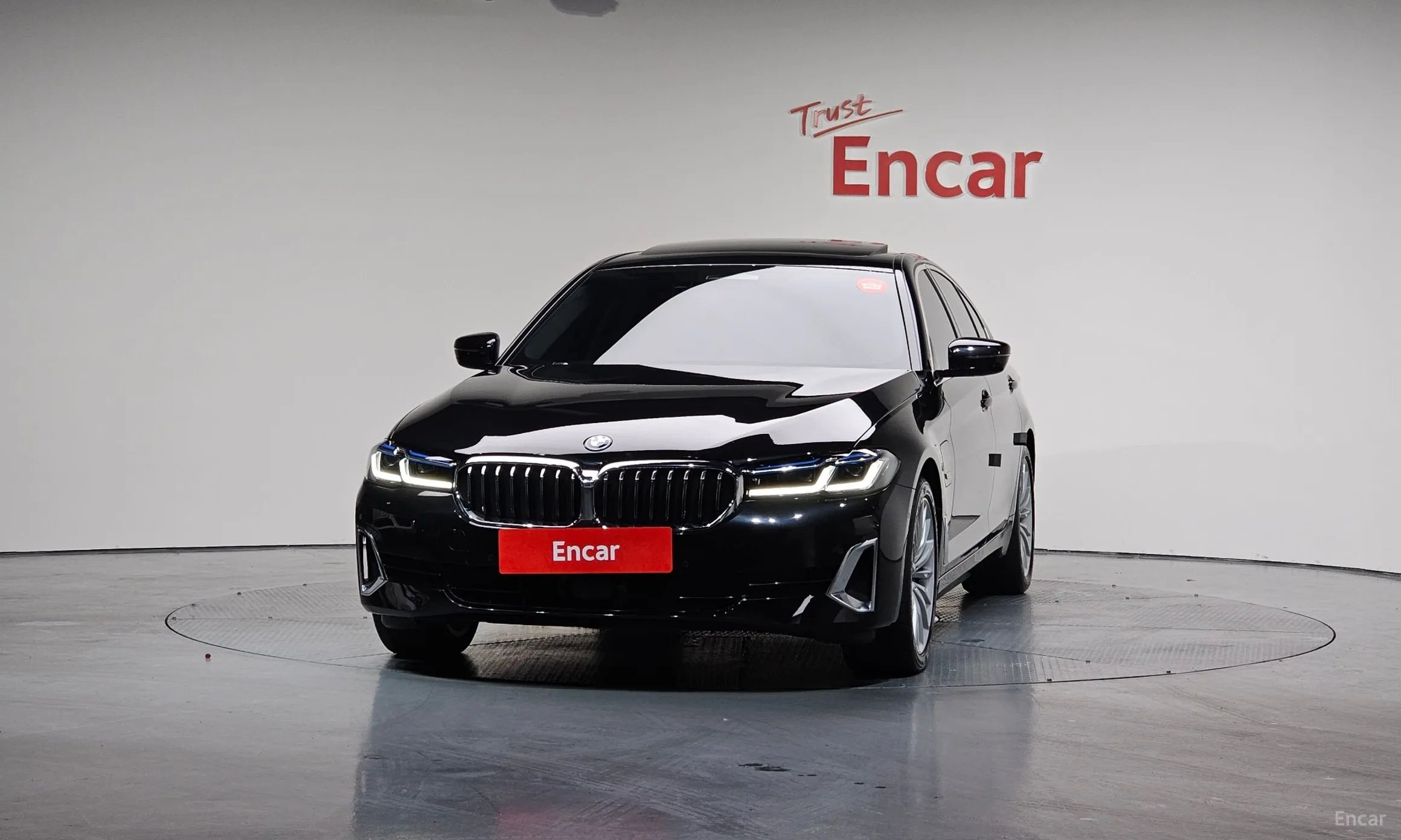 BMW 5 Series (G30)