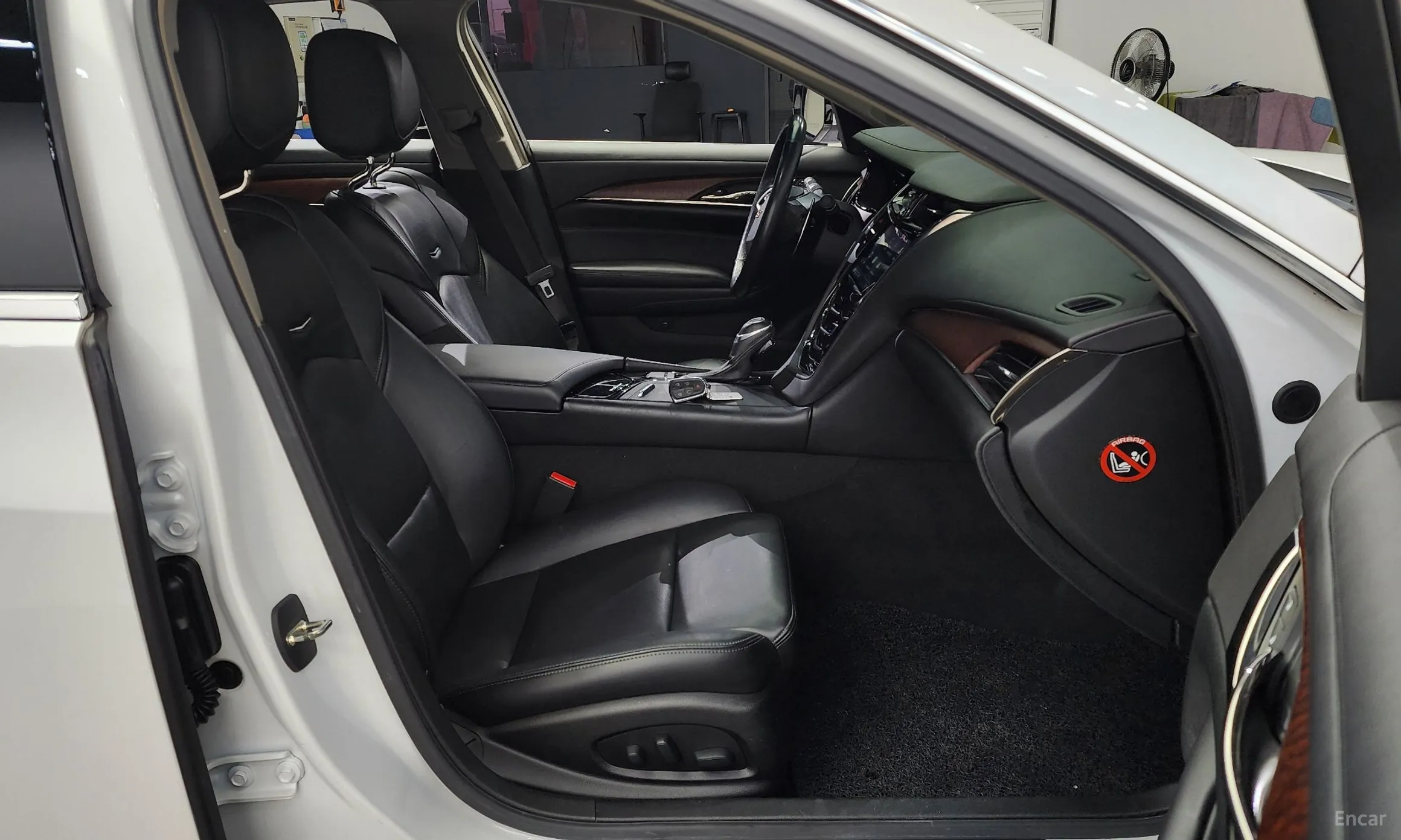 Cadillac CTS Gen 3 превью 13
