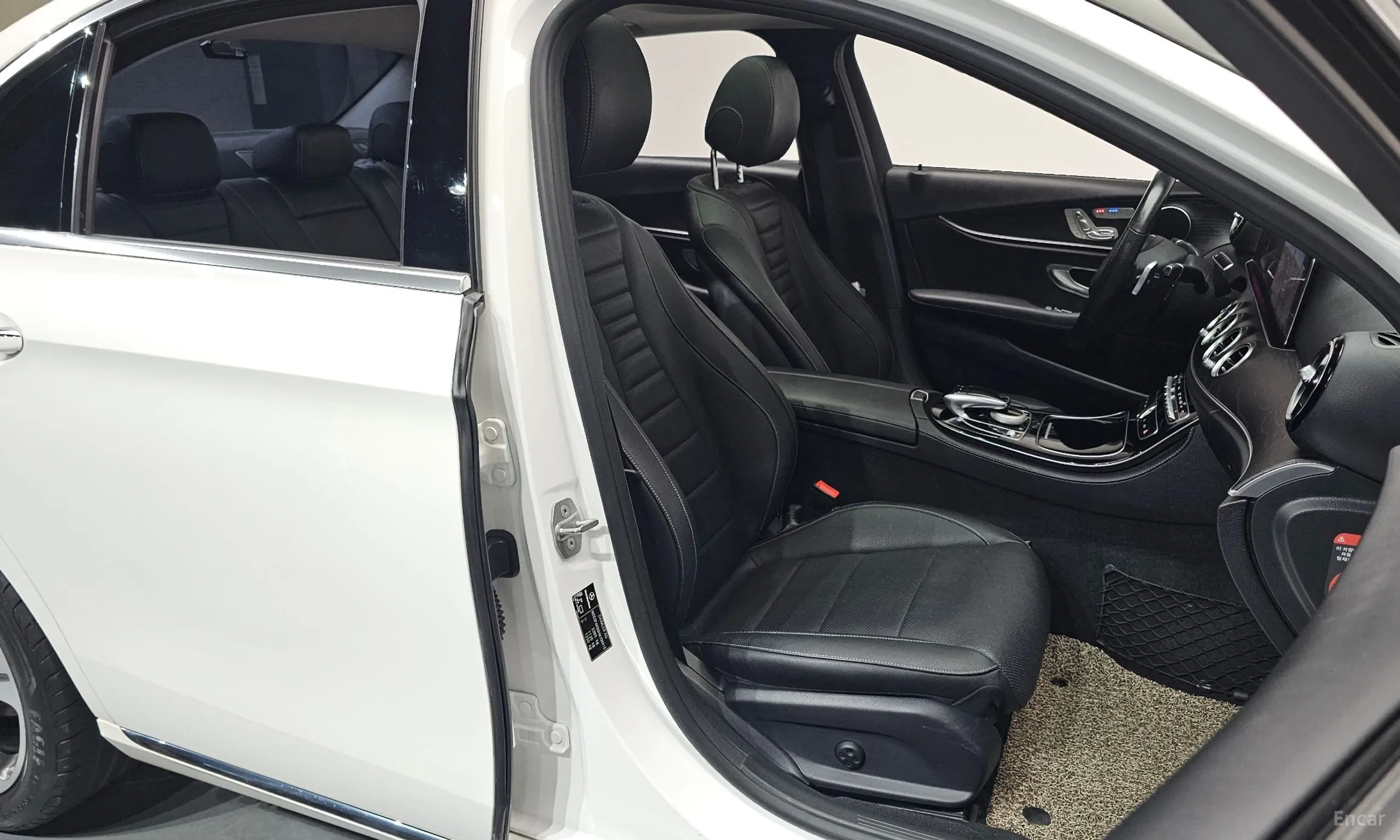 Mercedes Benz E-Class W213 превью 10