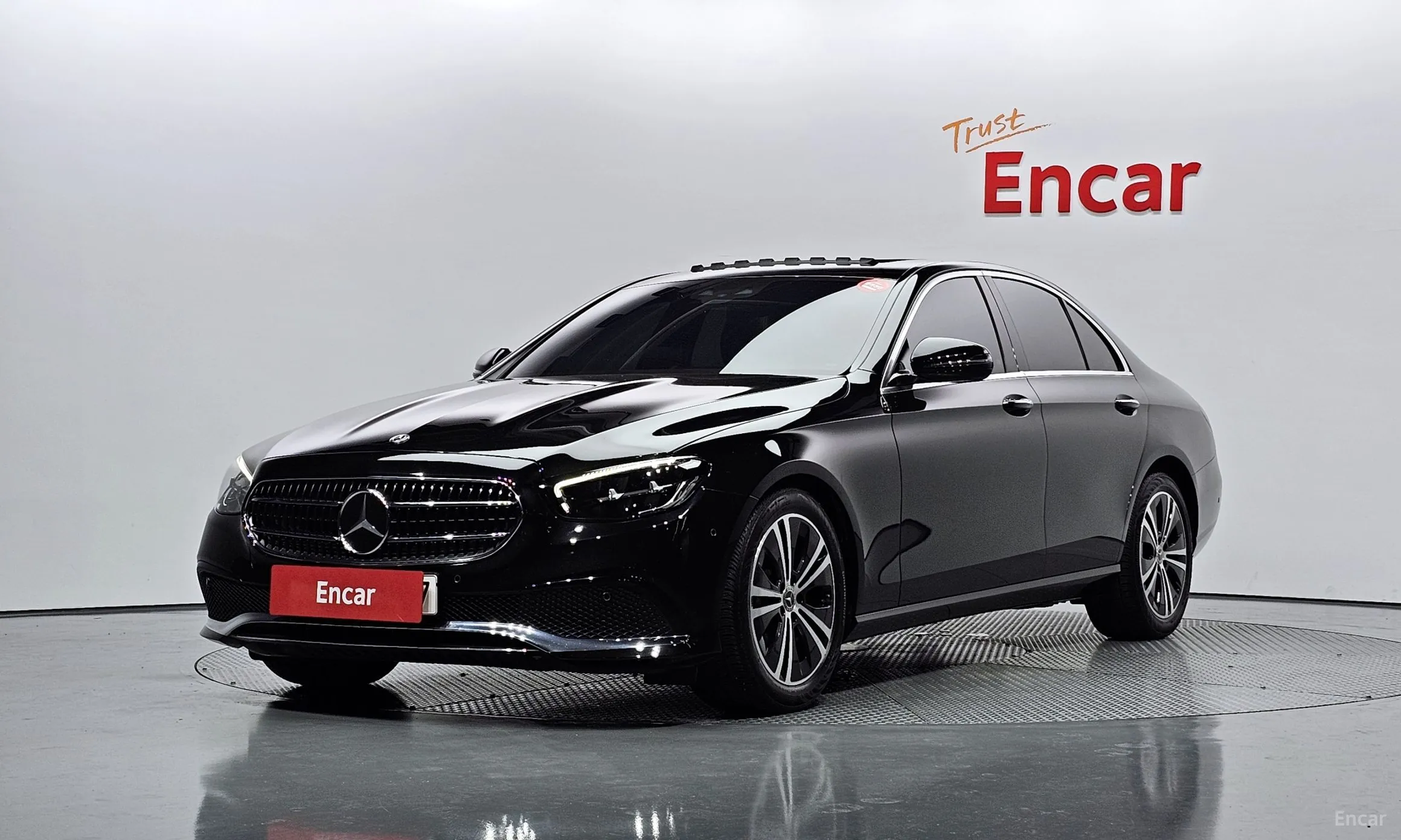 Mercedes Benz E-Class W213