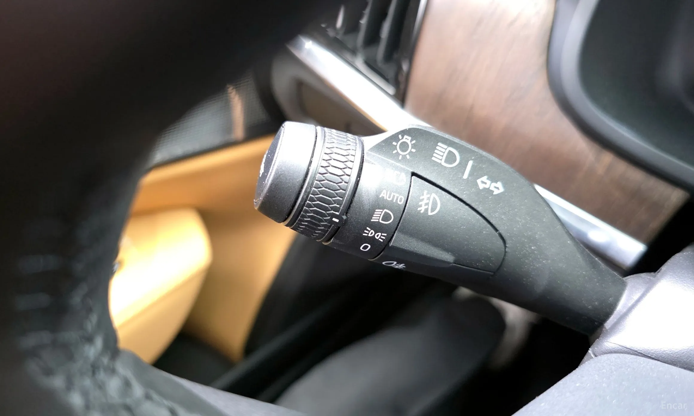 Volvo S90 превью 14