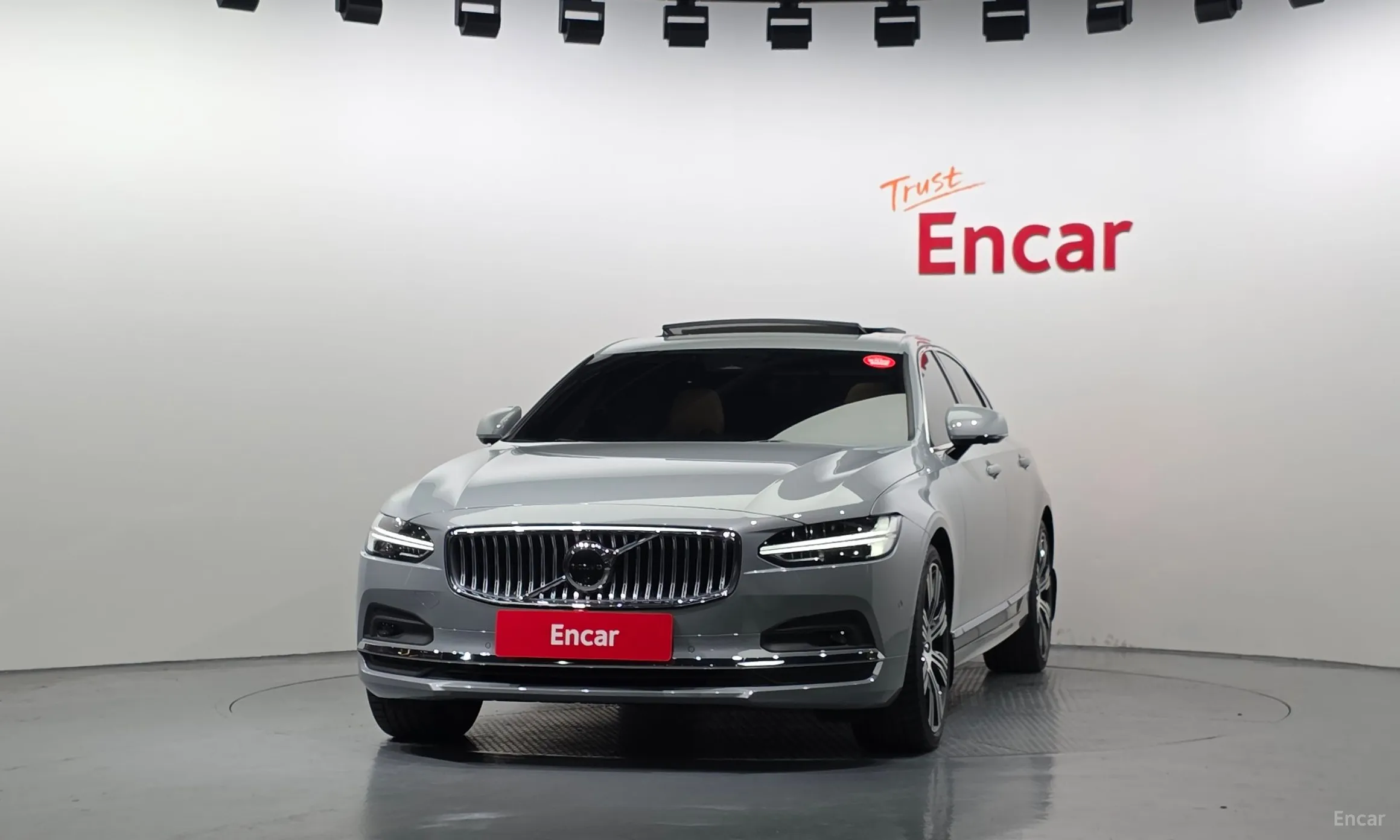 Volvo S90 превью 3