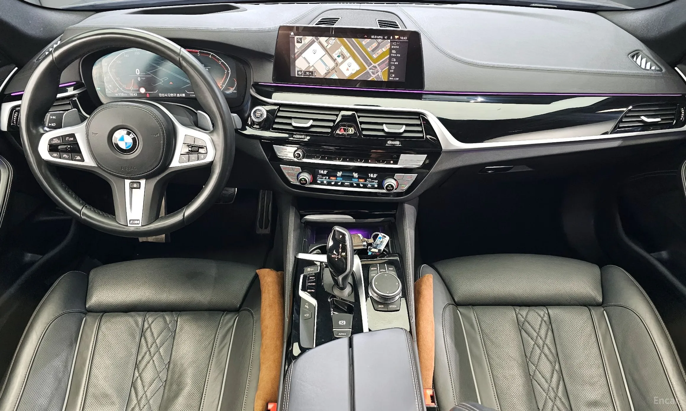 BMW 5 Series (G30) превью 4