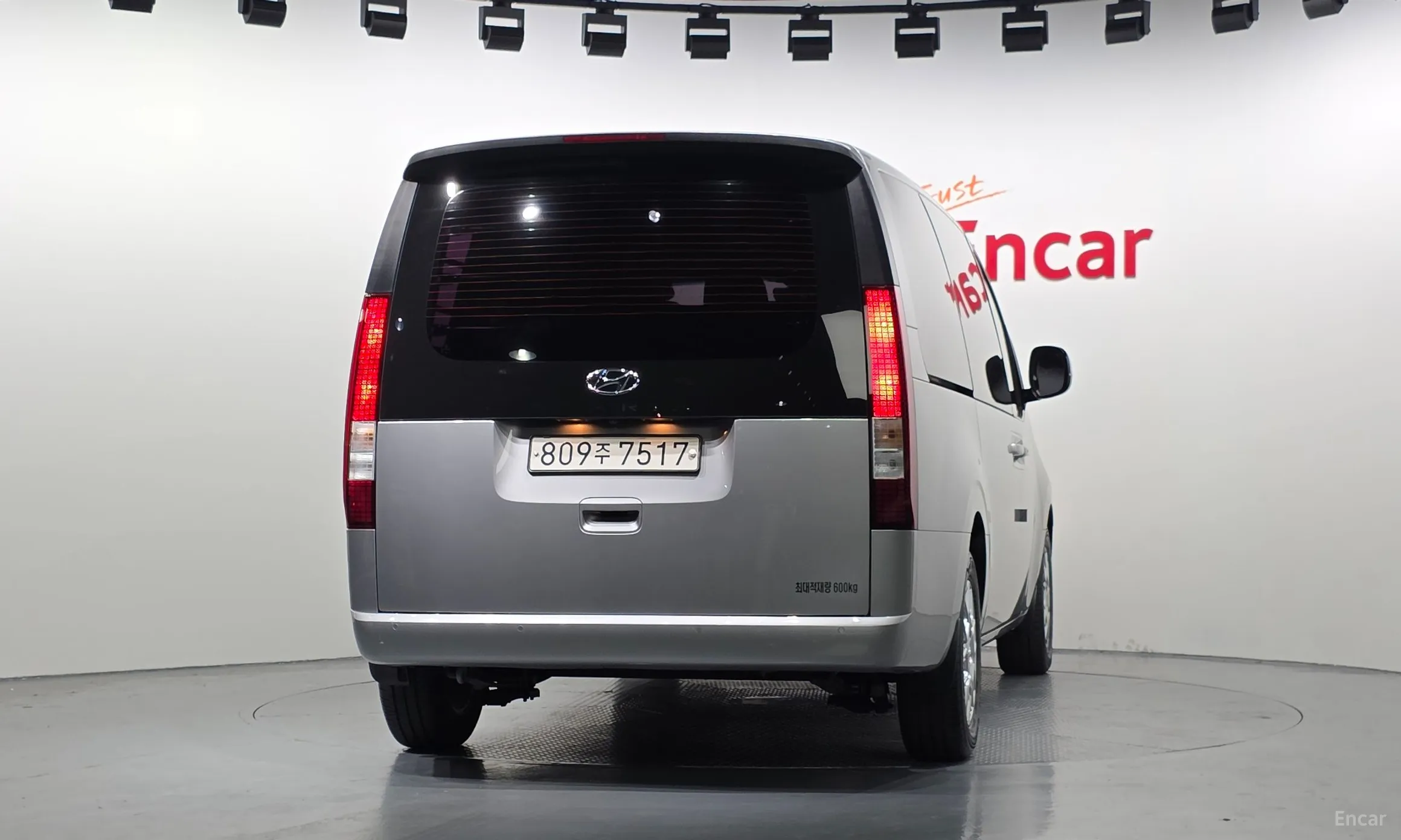Hyundai Staria превью 3