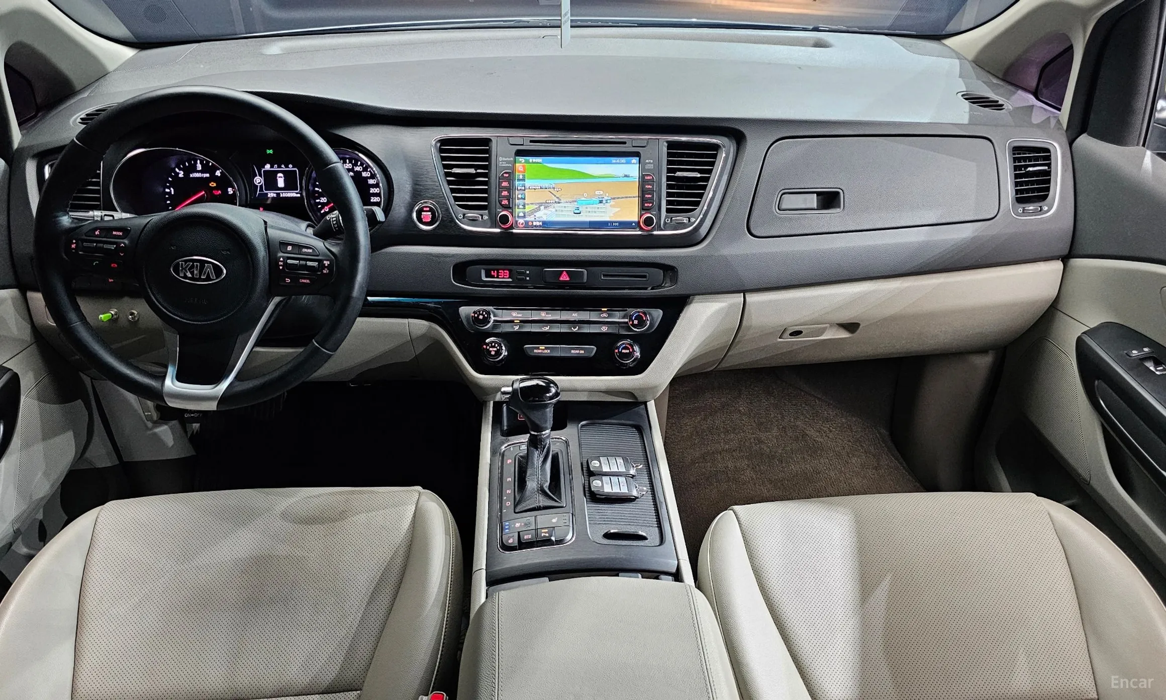 Kia Carnival превью 4