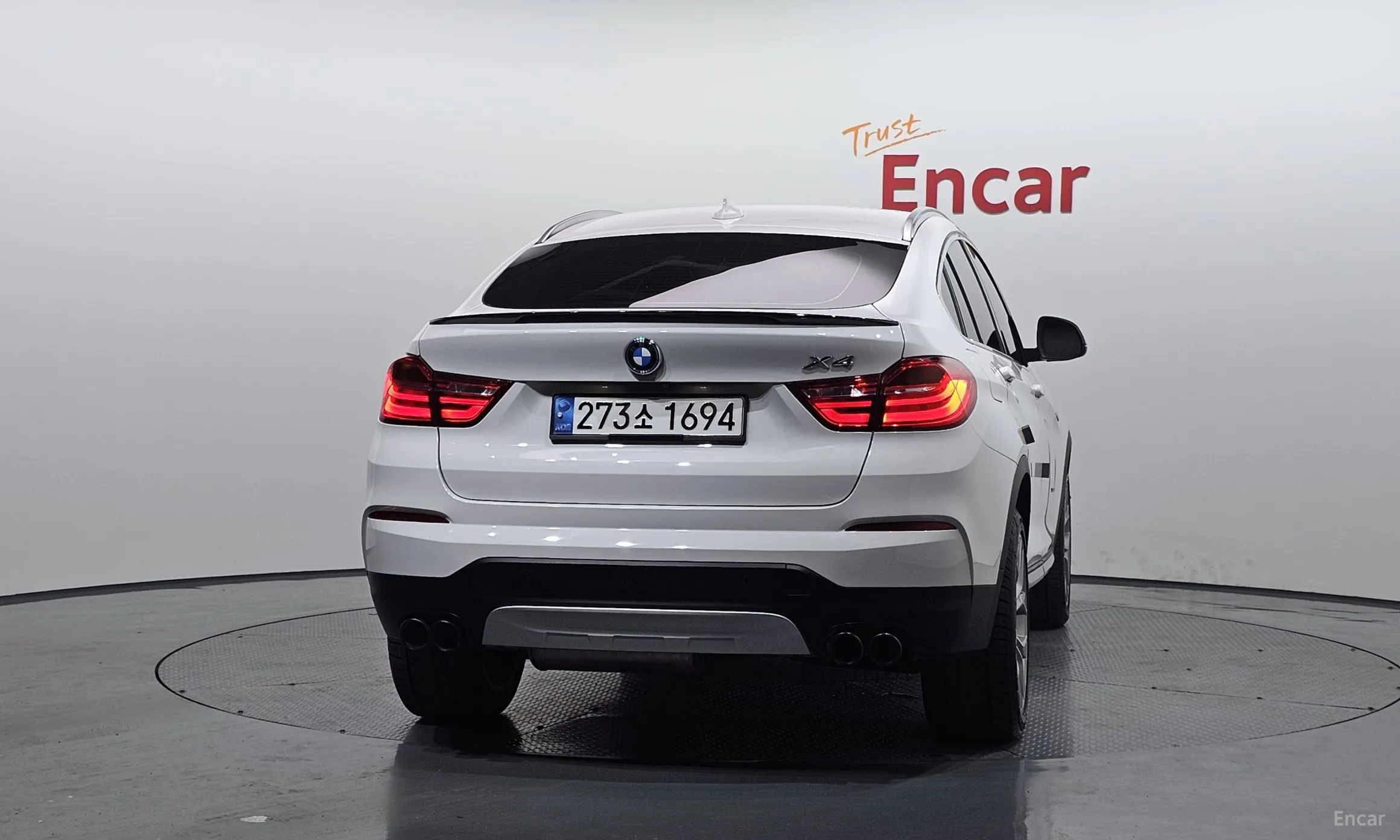 BMW X4 (F26) превью 3