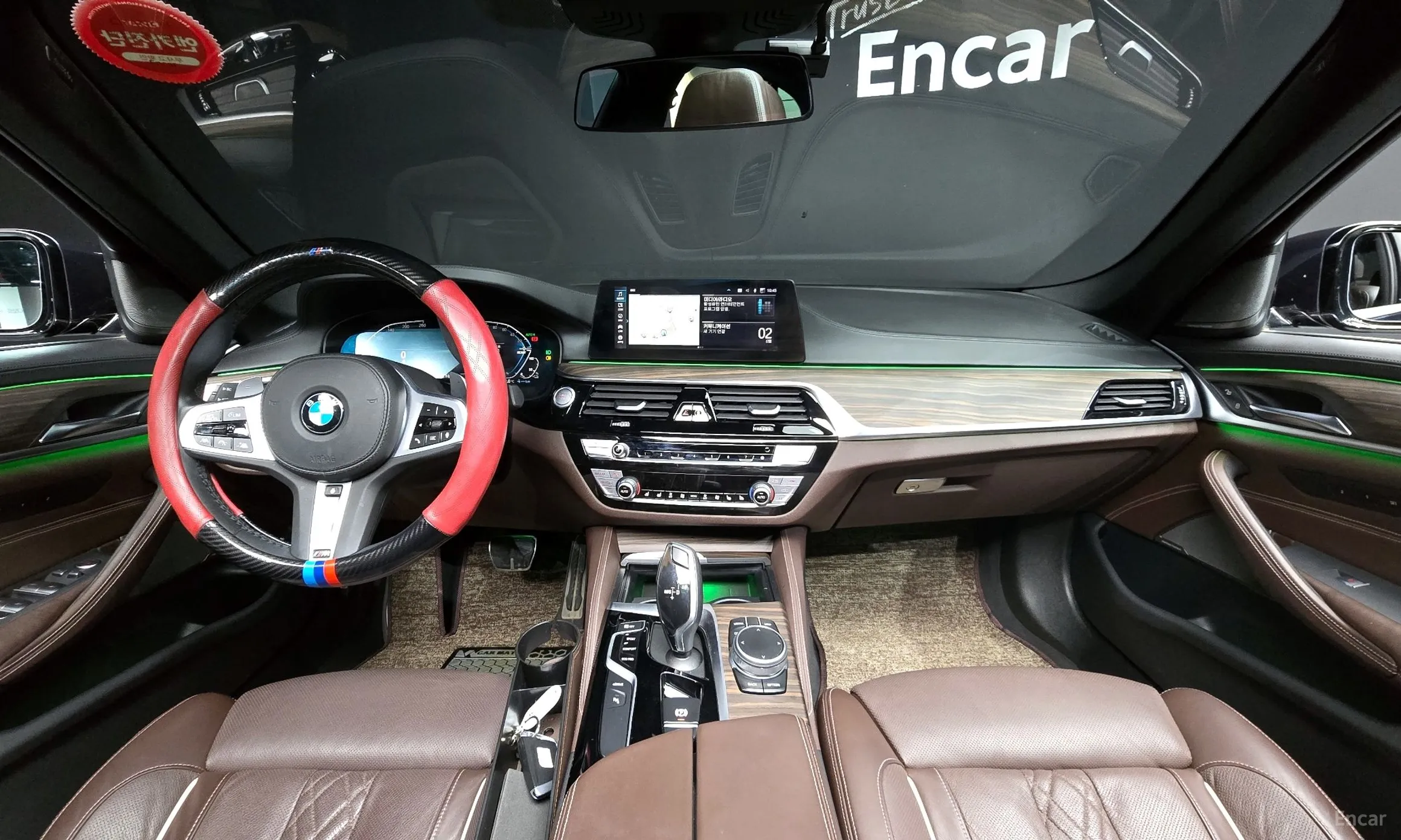 BMW 5 Series (G30) превью 4