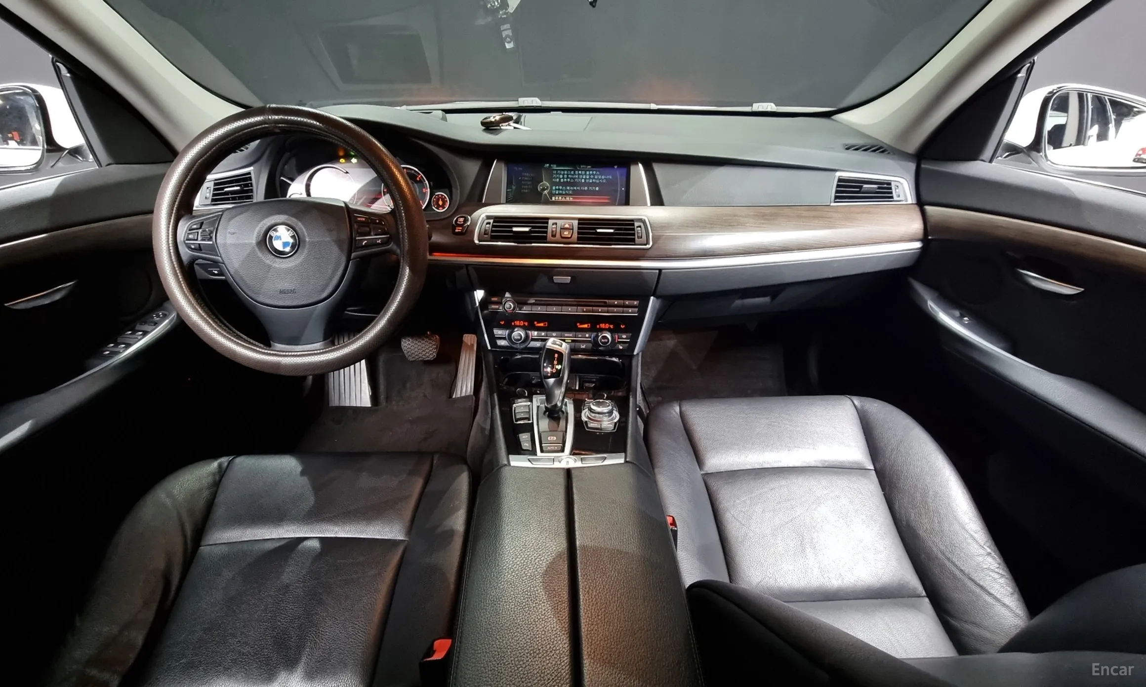 BMW 5 Series GT (F07) превью 4