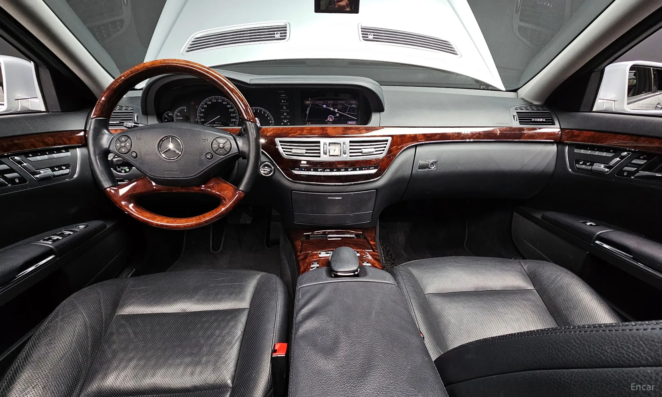 Mercedes Benz S-Class W221 превью 4