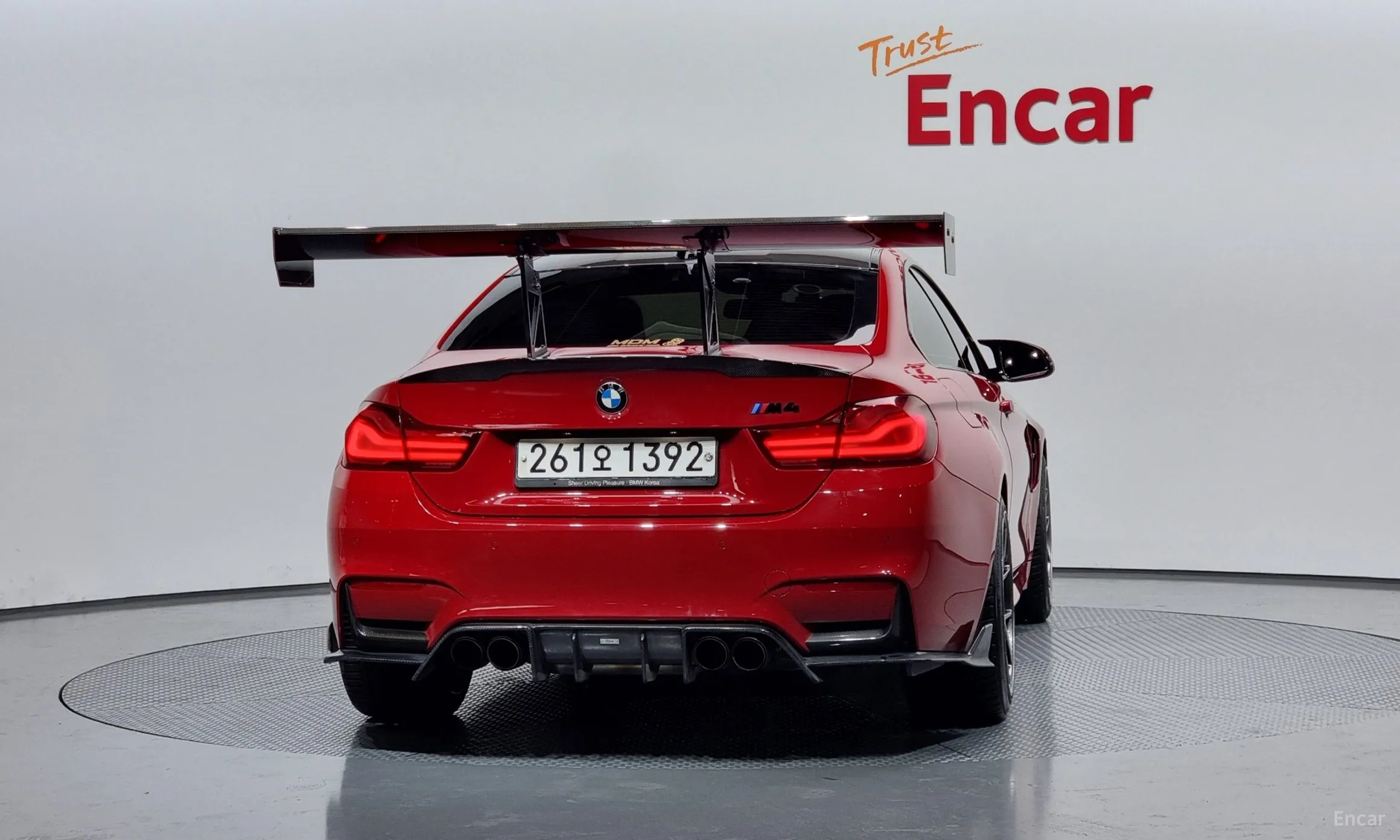 BMW M4 (F82) превью 3