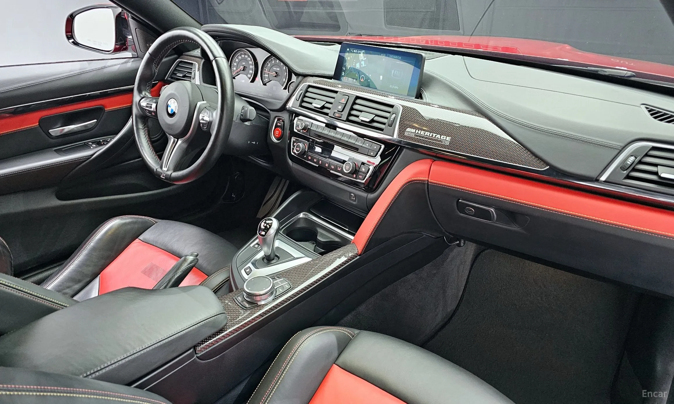 BMW M4 (F82) превью 4