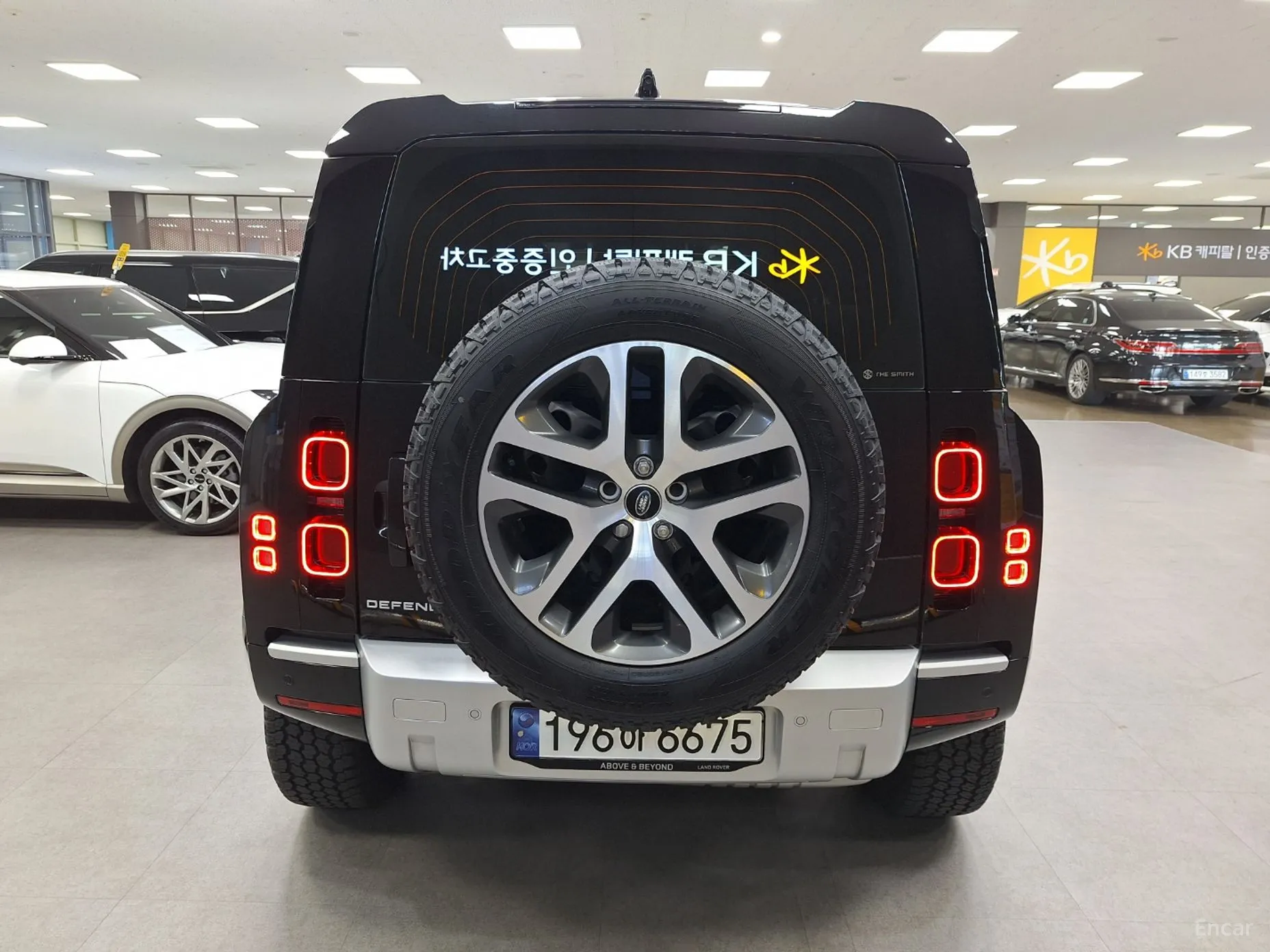Land Rover Defender (L663) превью 3