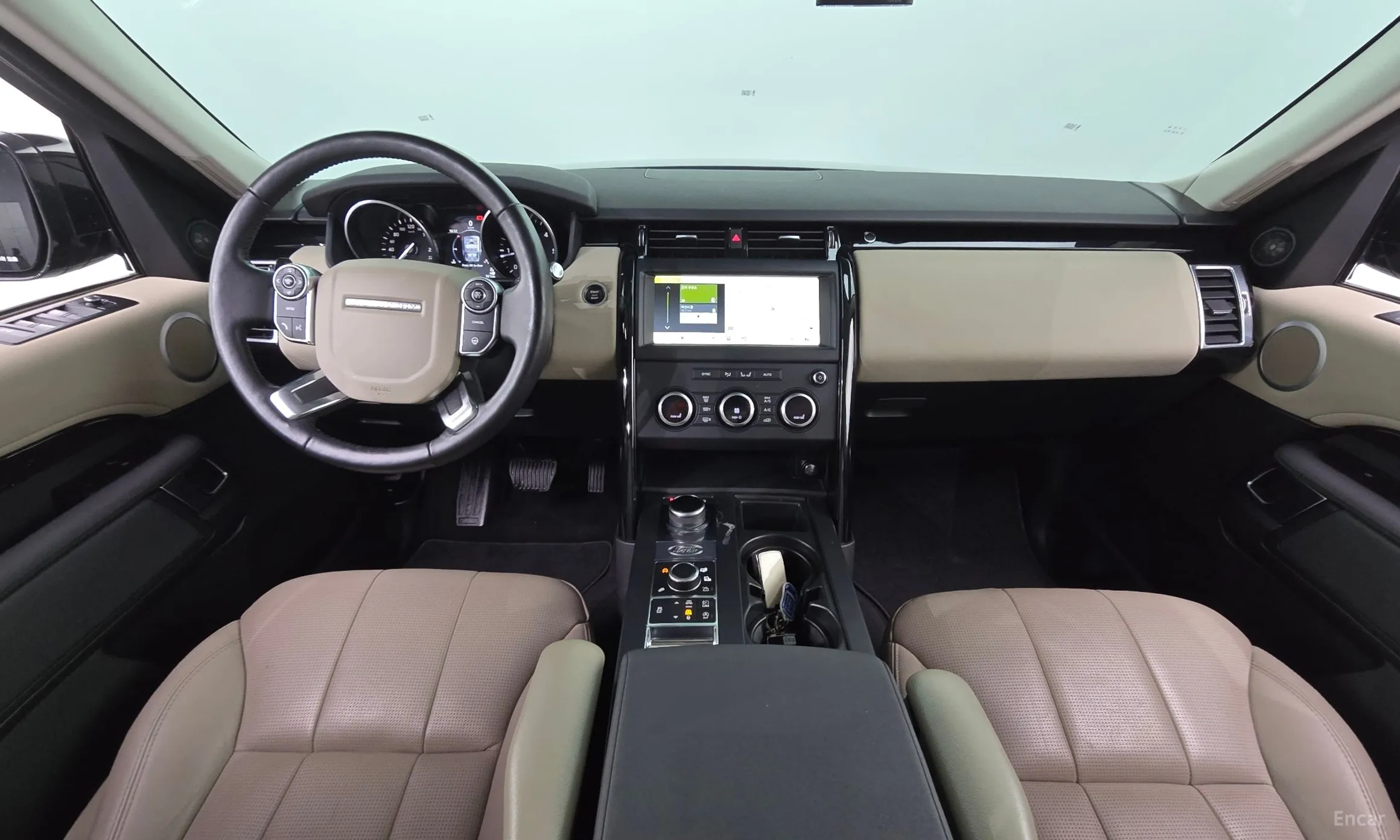Land Rover Discovery 5 превью 4