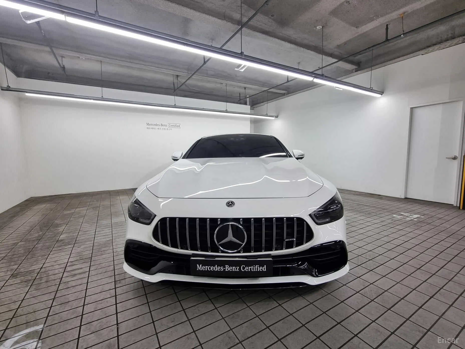 Mercedes Benz AMG GT