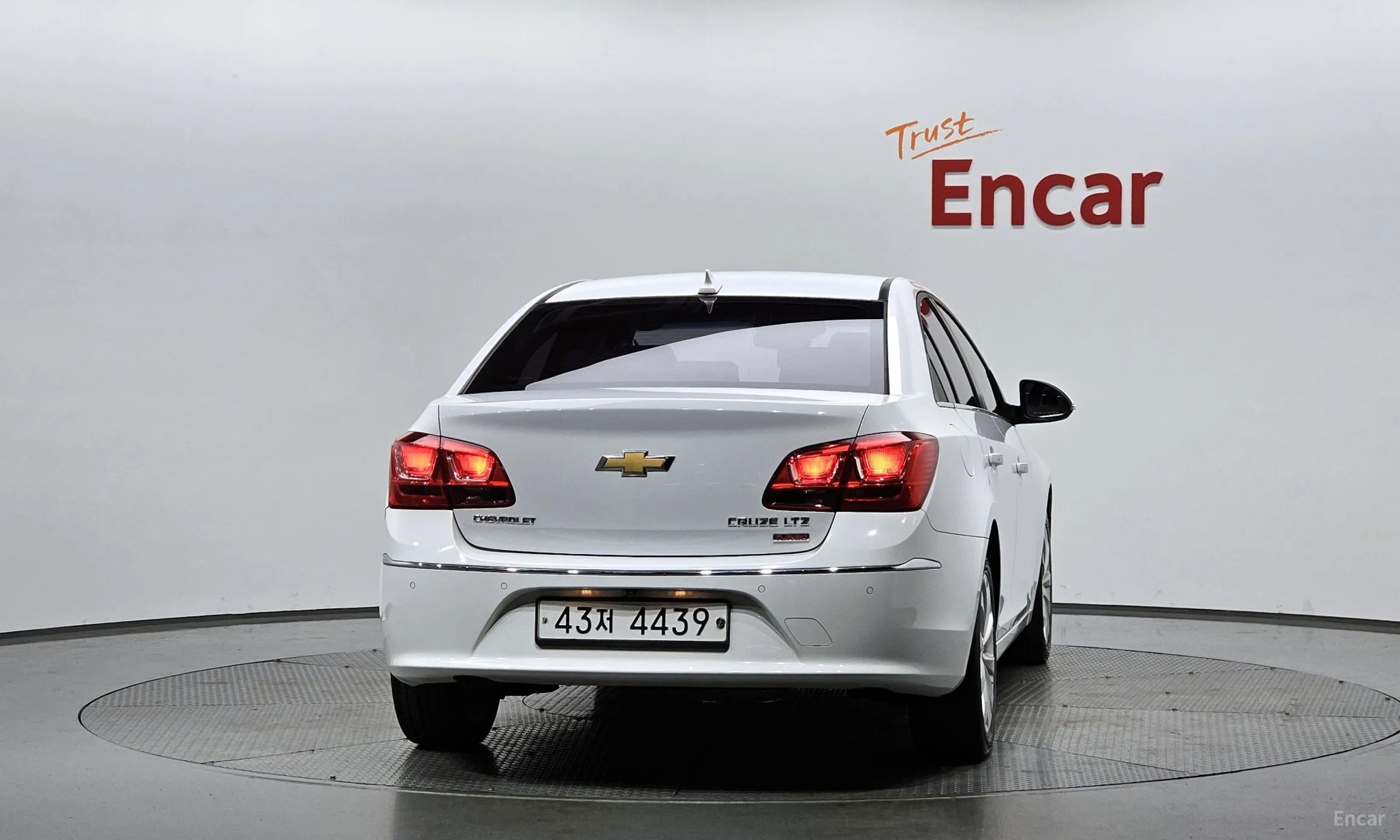 Chevrolet (GM Daewoo) Cruze превью 3