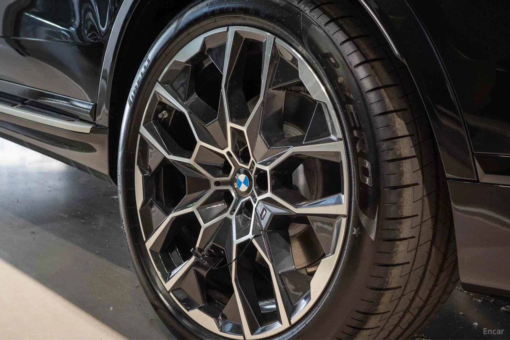 BMW X7 (G07) превью 4
