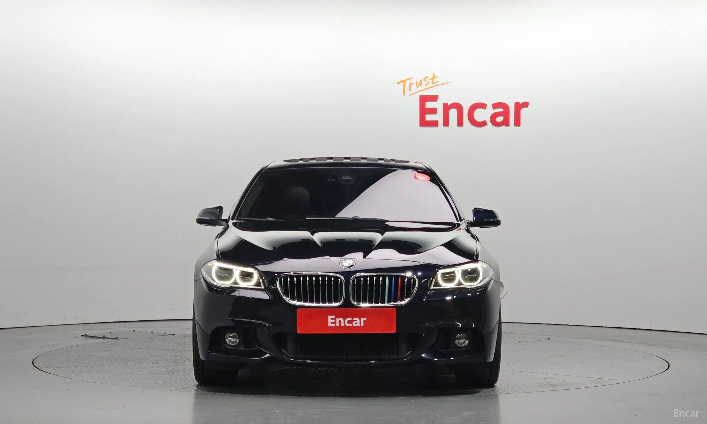 BMW 5 Series (F10) превью 2