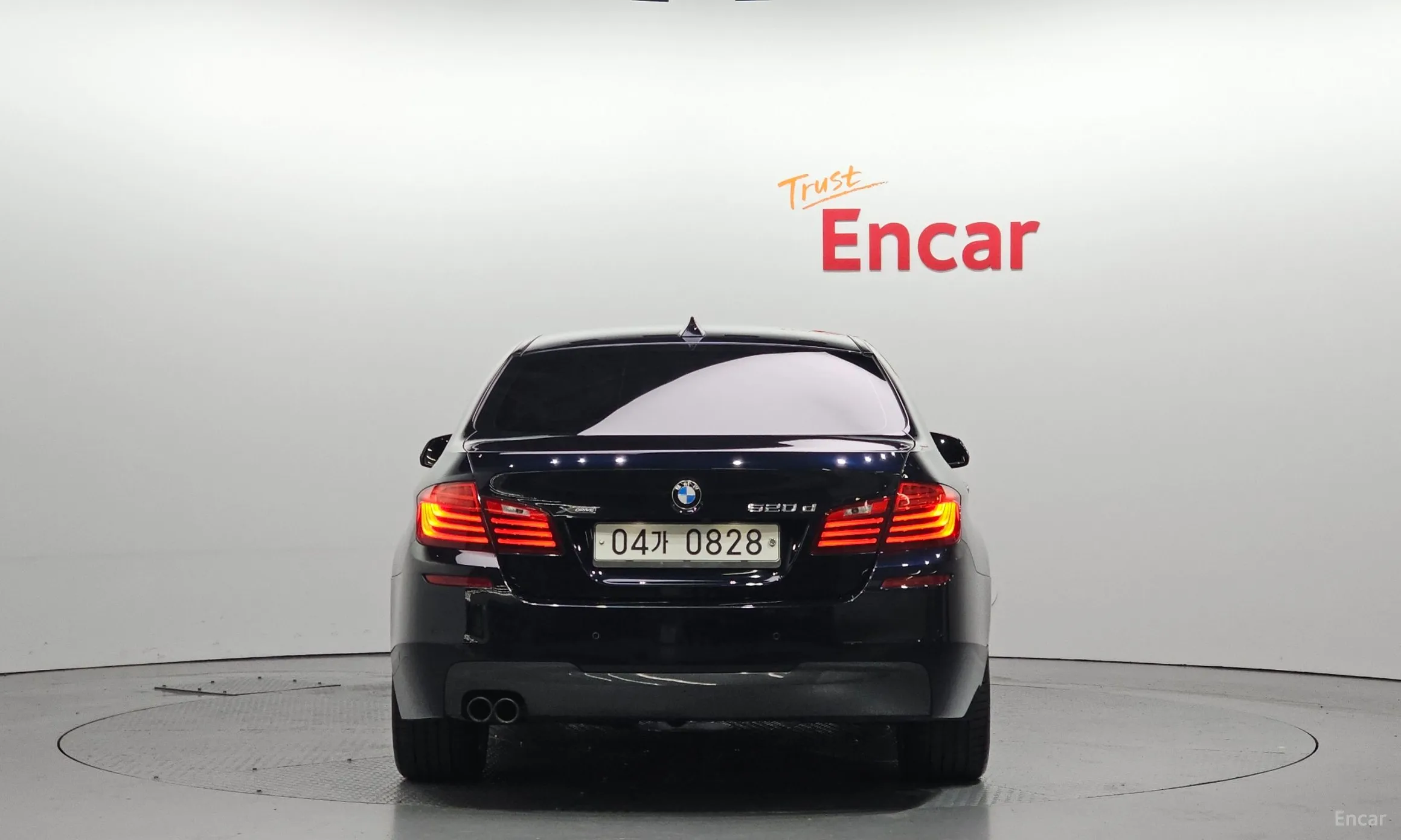 BMW 5 Series (F10) превью 3