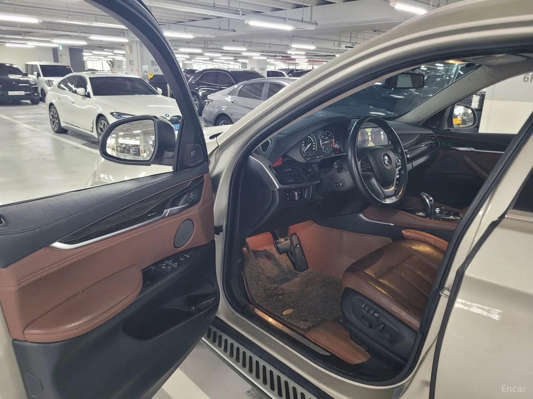 BMW X6 (F16) превью 4