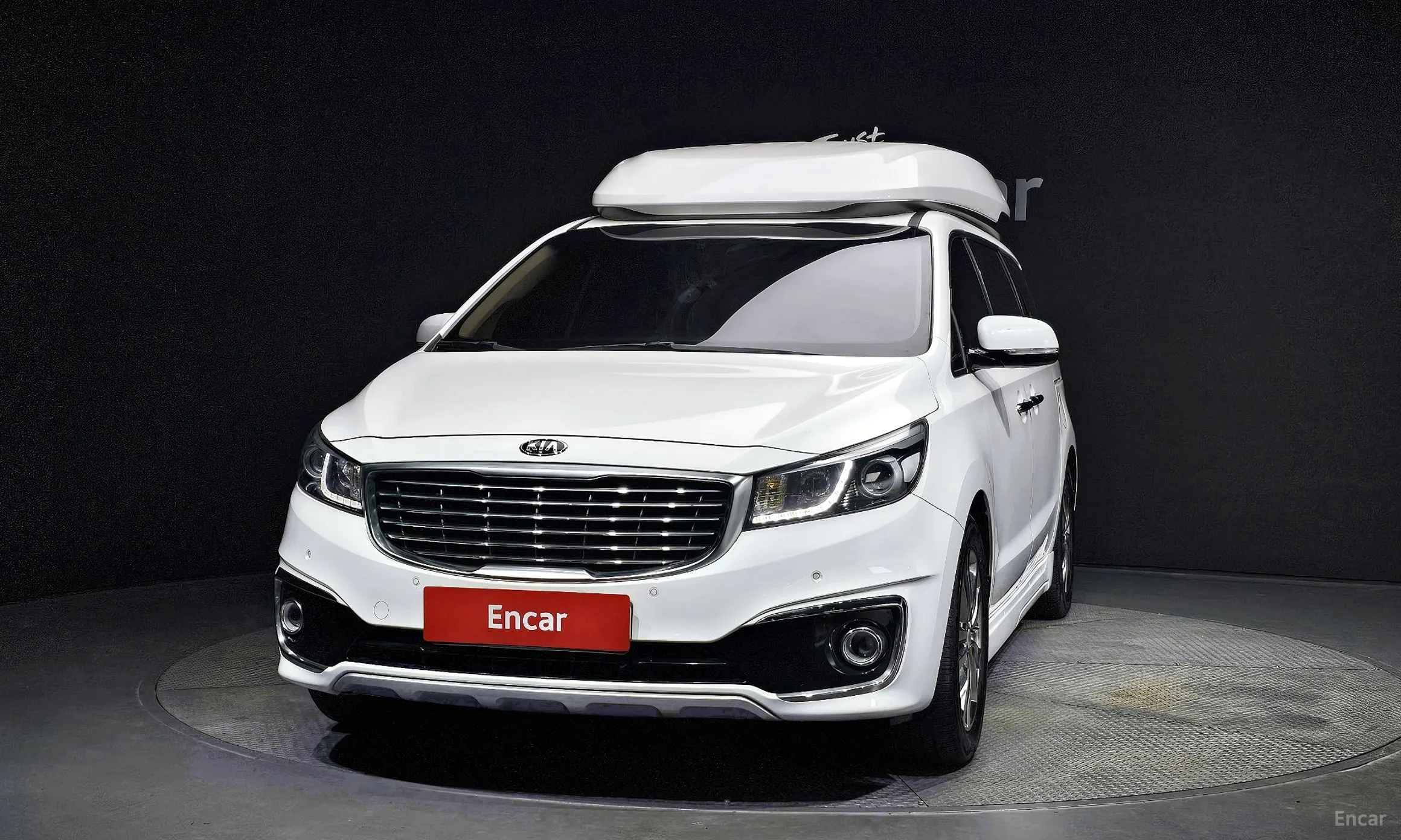 Kia Carnival превью 2