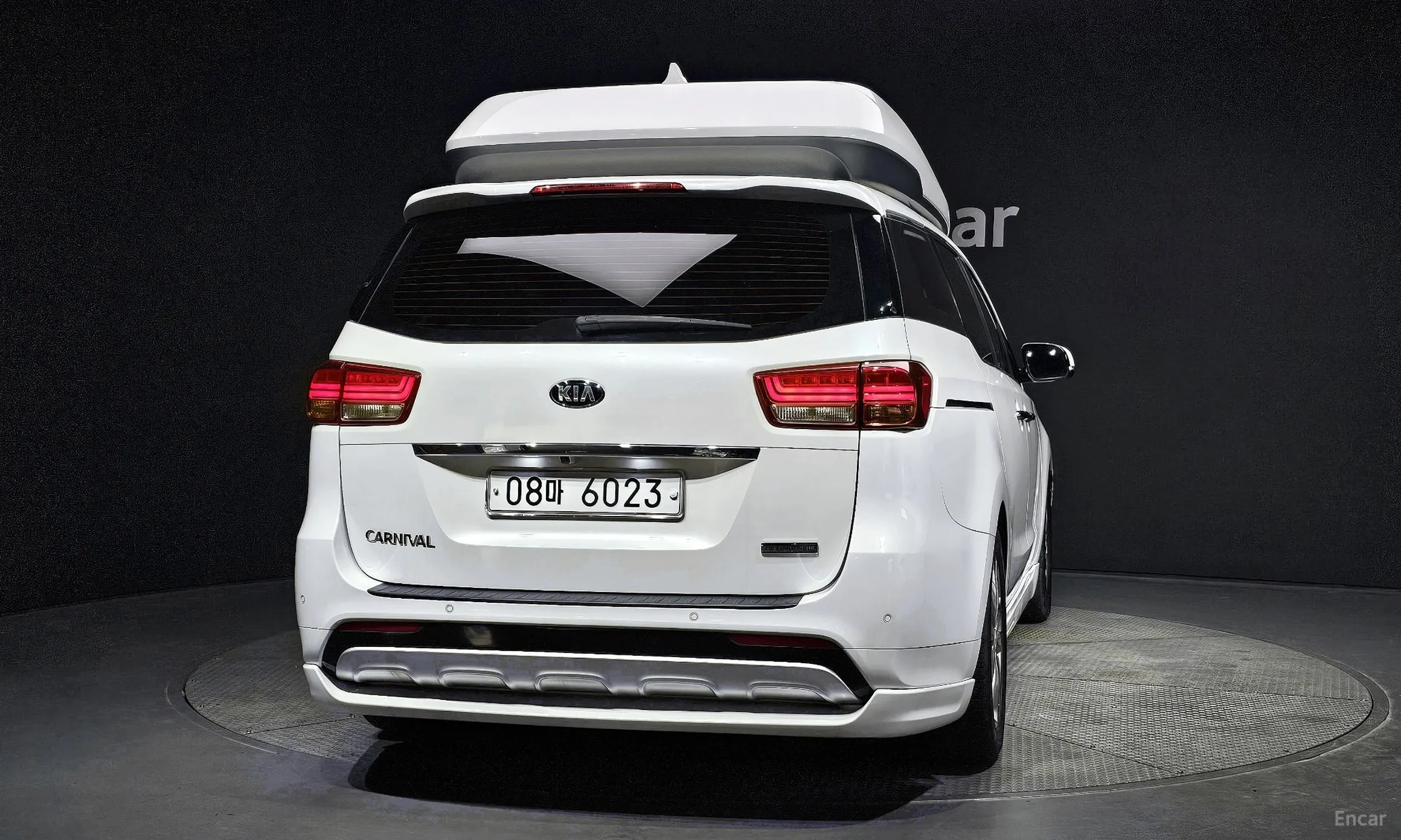 Kia Carnival превью 3