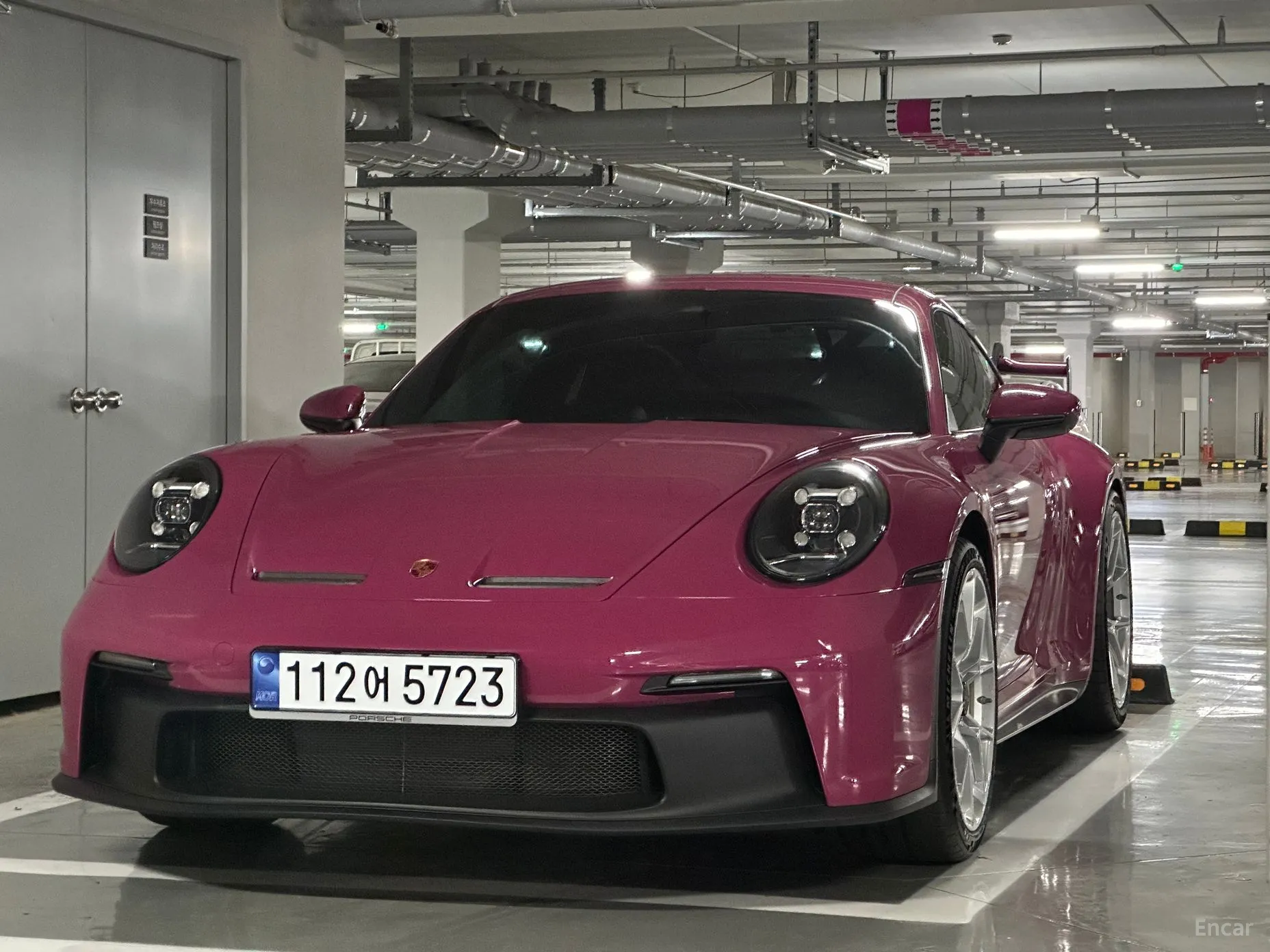 Porsche 911 (992) превью 3