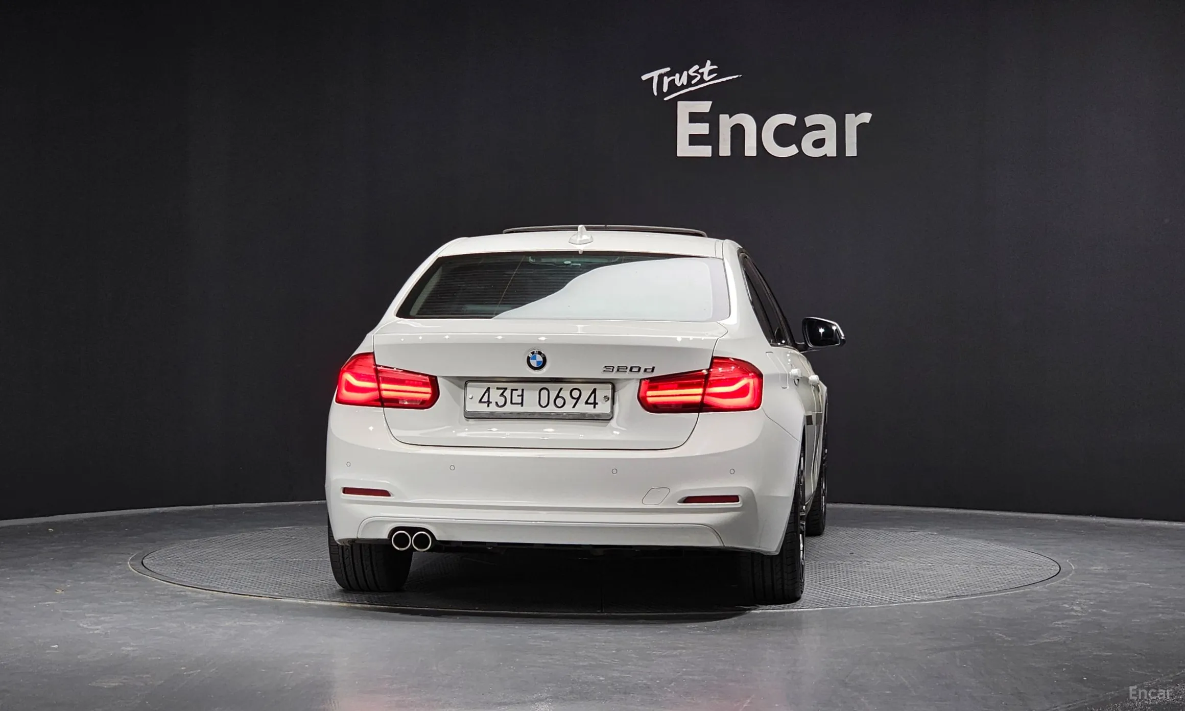 BMW 3 Series (F30) превью 3
