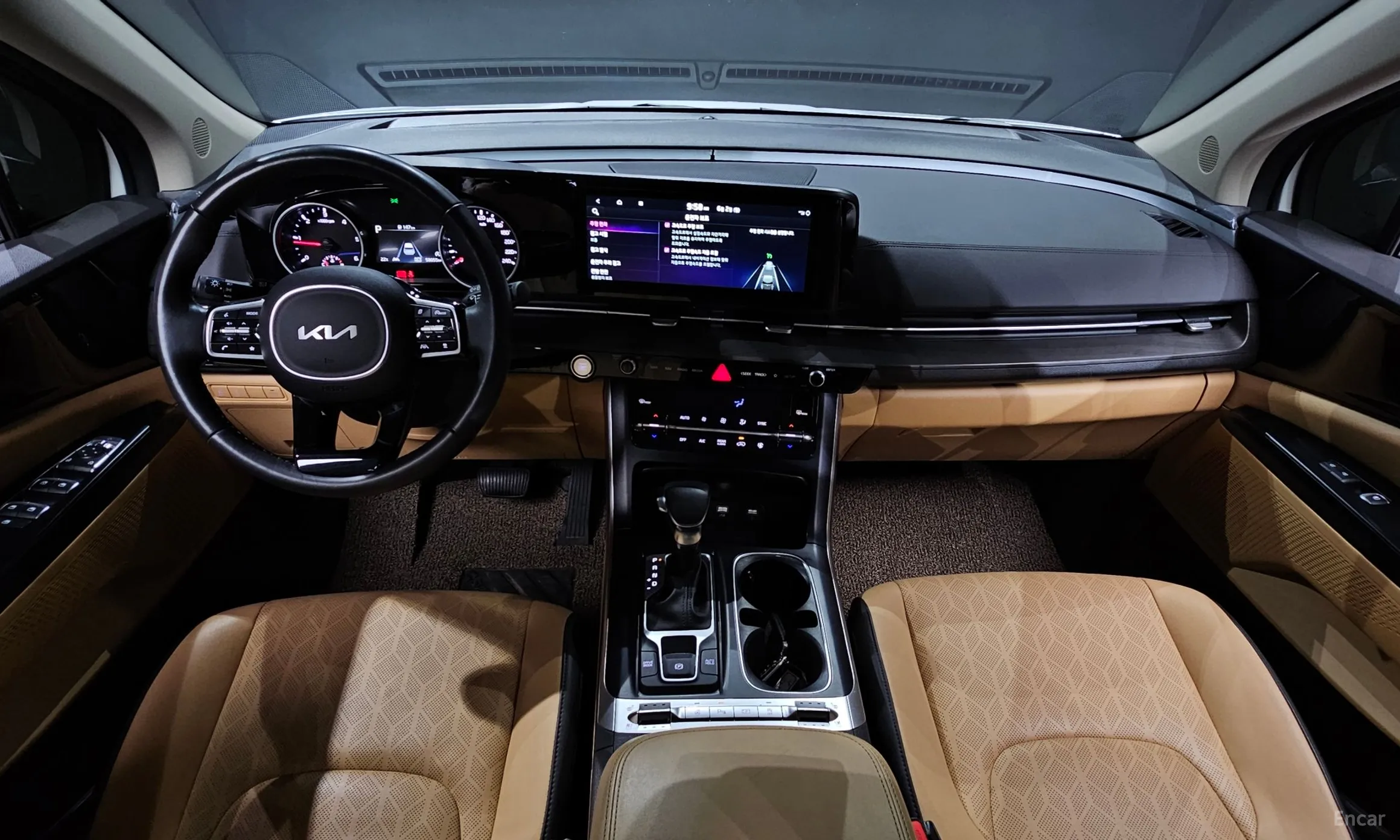 Kia Carnival Gen 4 превью 4