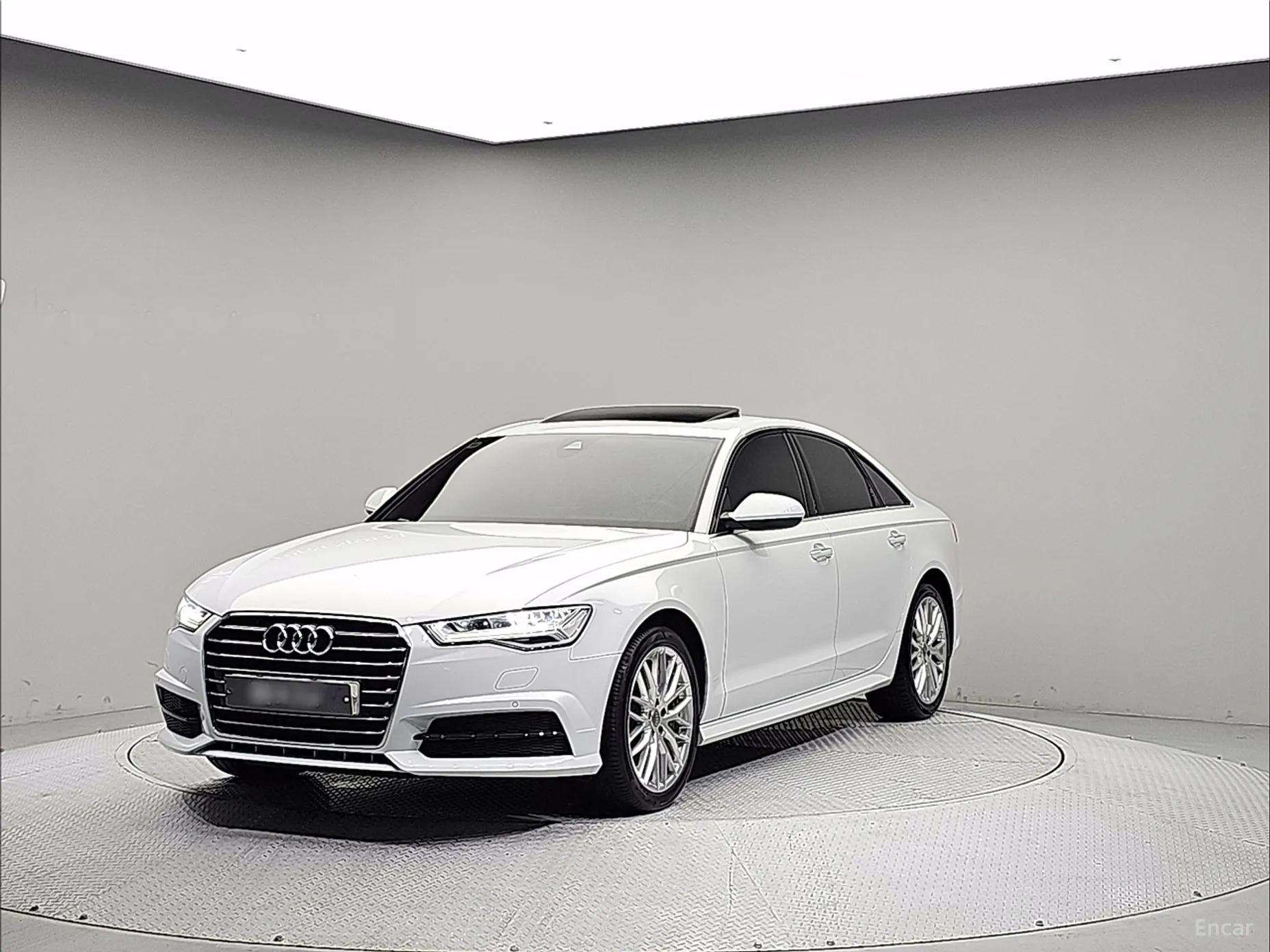 Audi New A6 превью 2