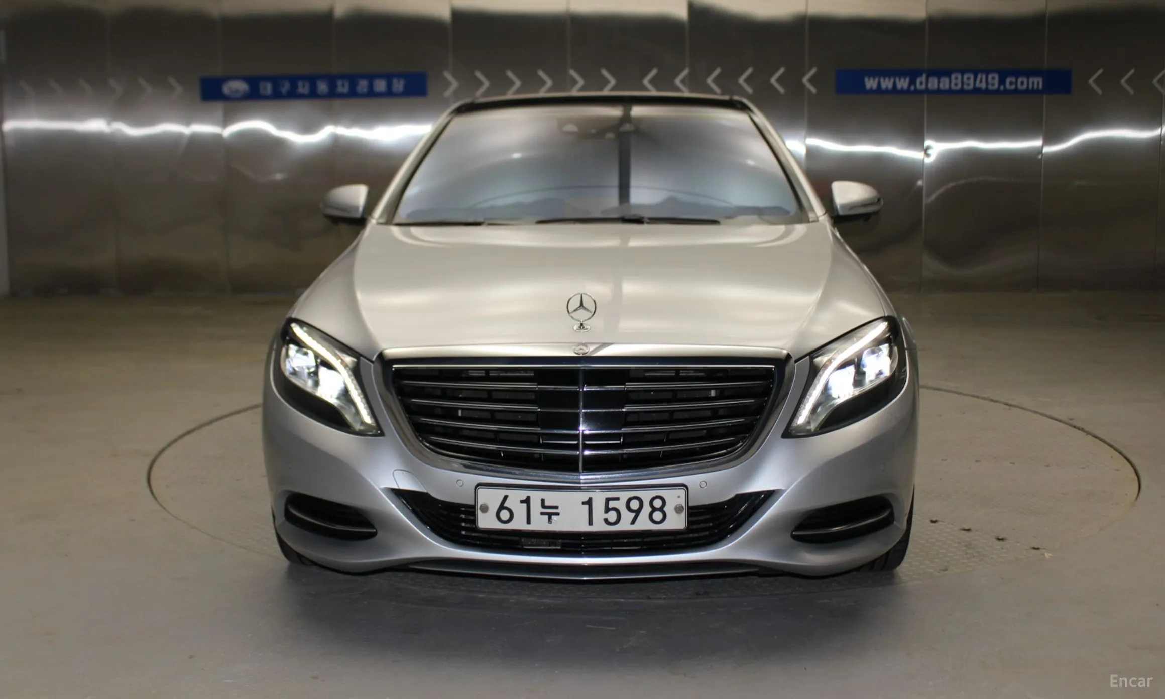 Mercedes Benz S-Class W222