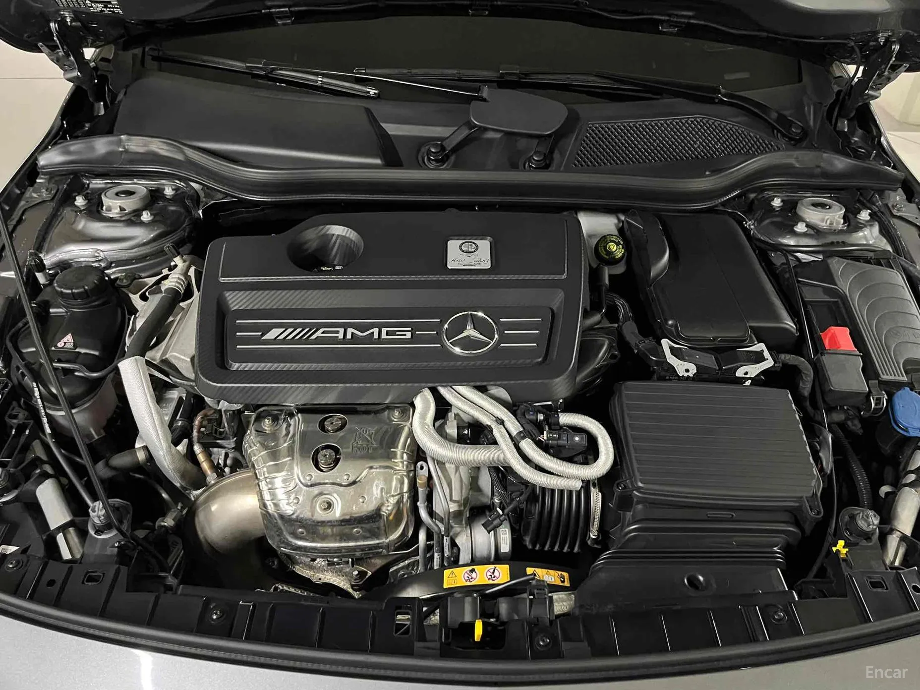 Mercedes Benz GLA-Class X156 превью 4