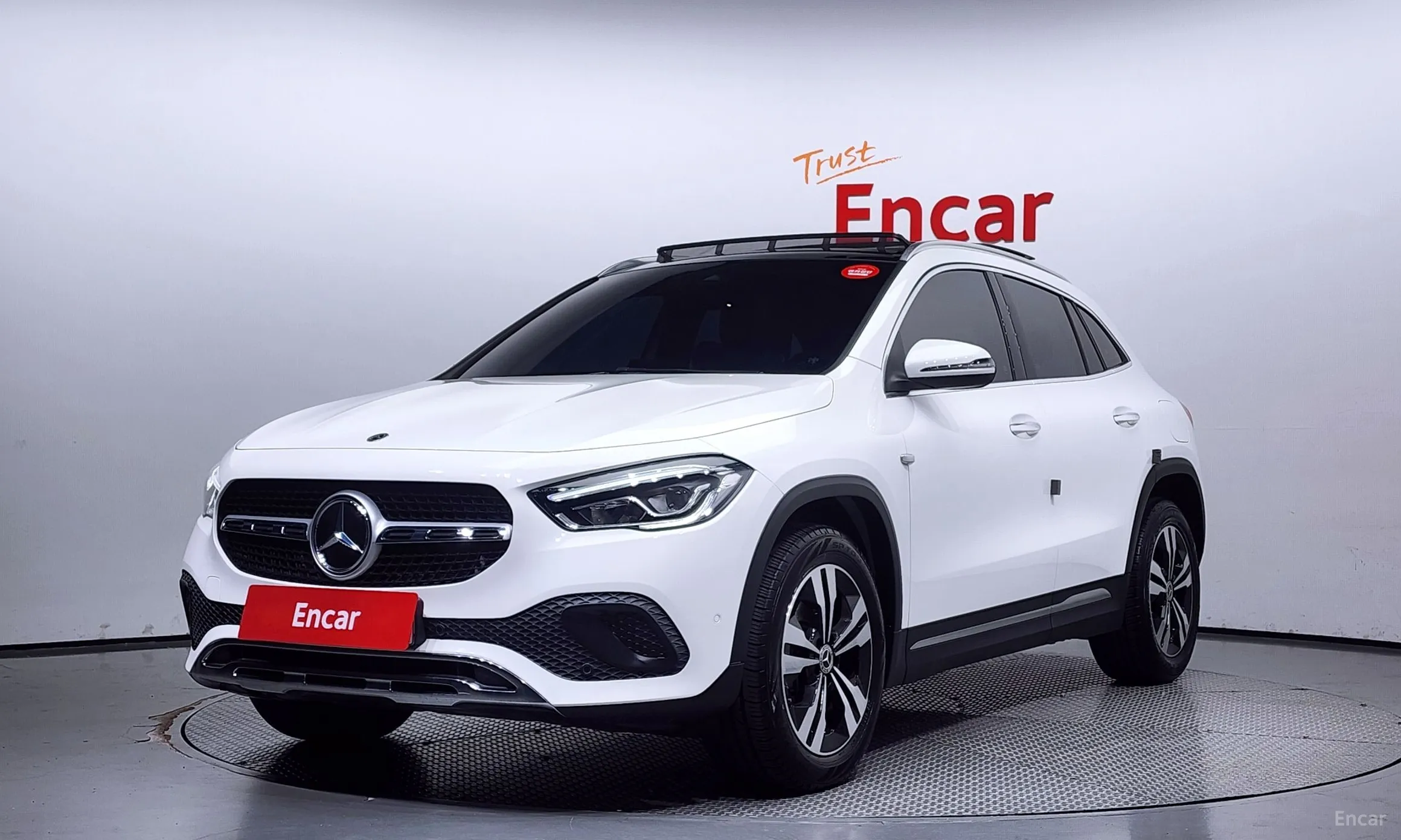 Mercedes Benz GLA-Class H247