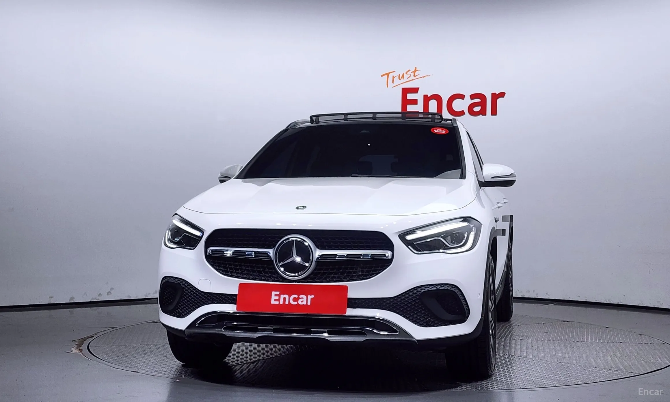 Mercedes Benz GLA-Class H247