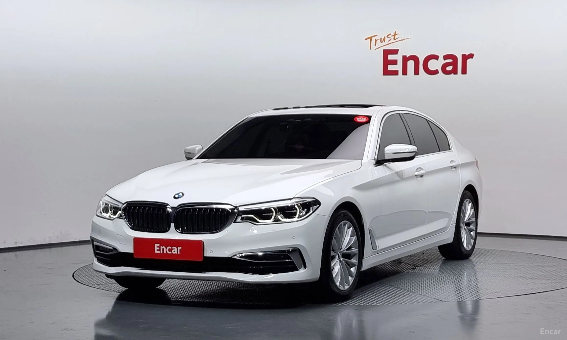 BMW 5 Series (G30)
