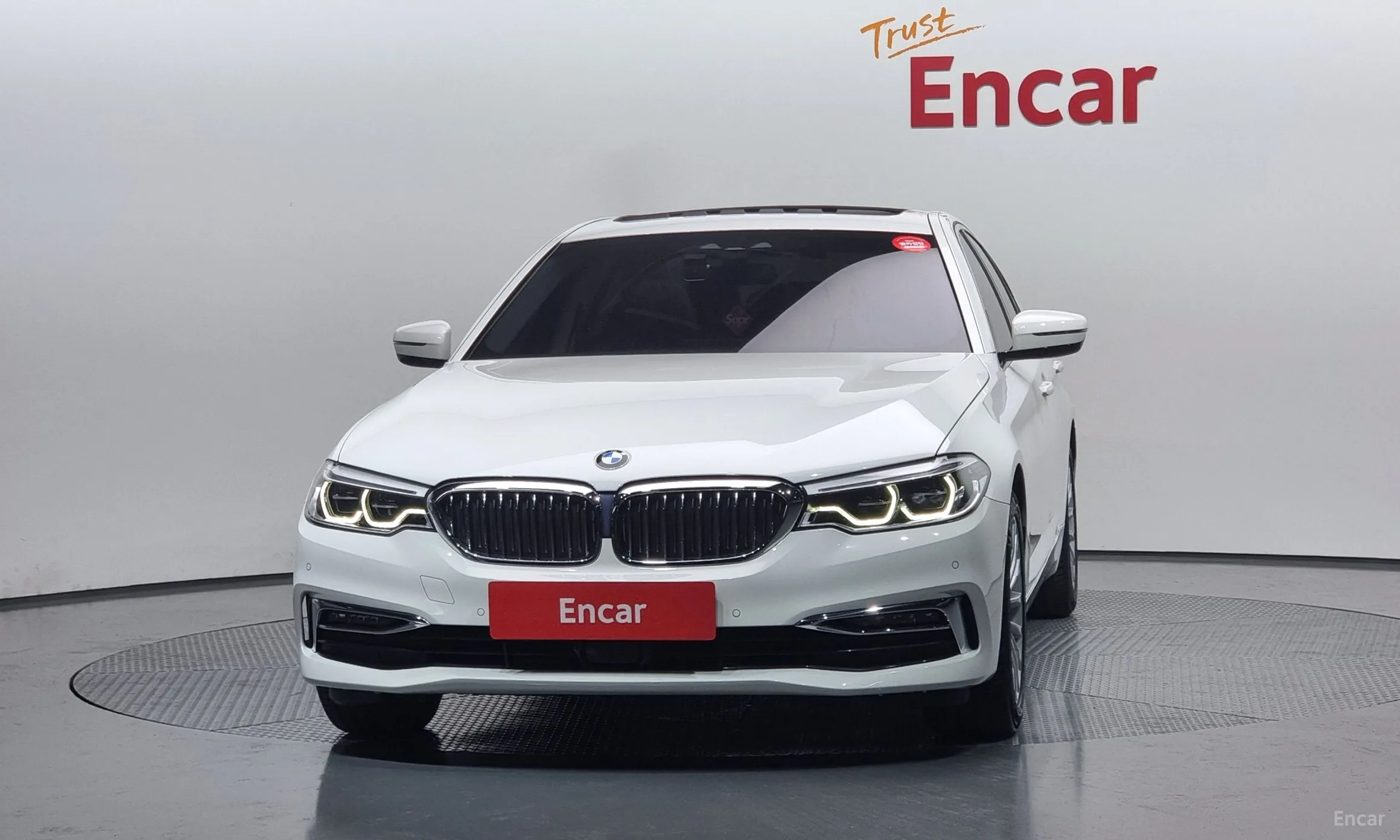 BMW 5 Series (G30)