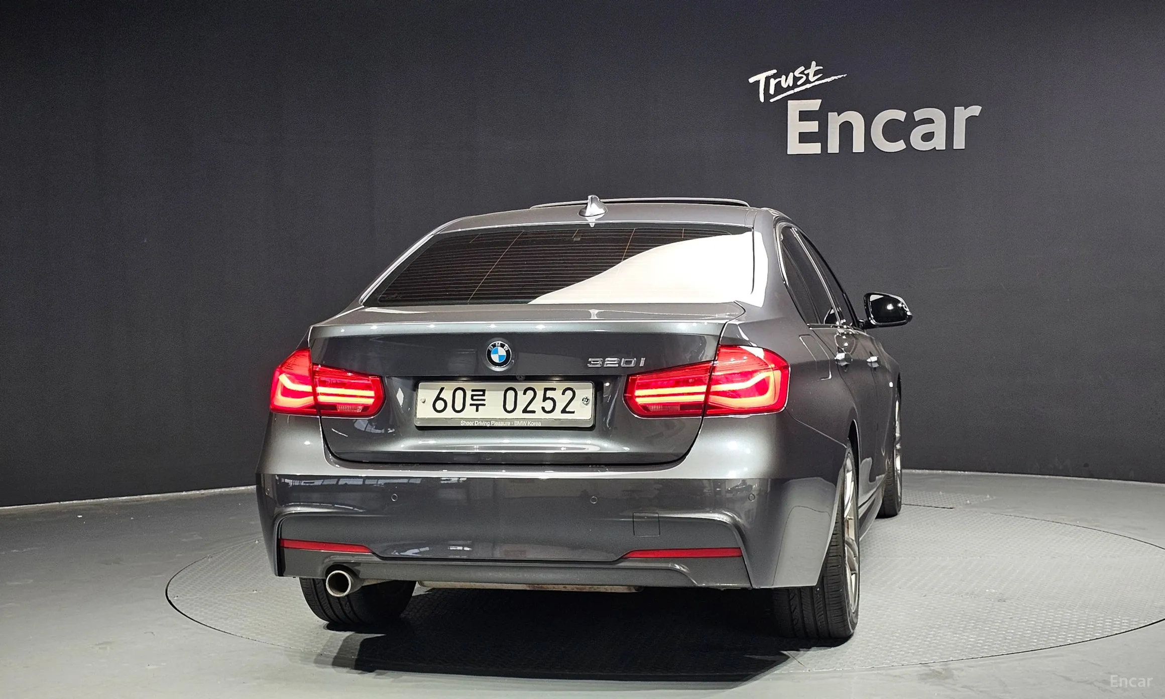 BMW 3 Series (F30) превью 3