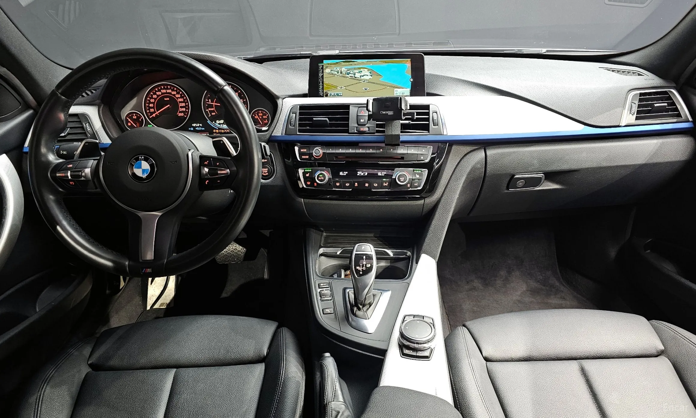 BMW 3 Series (F30) превью 4