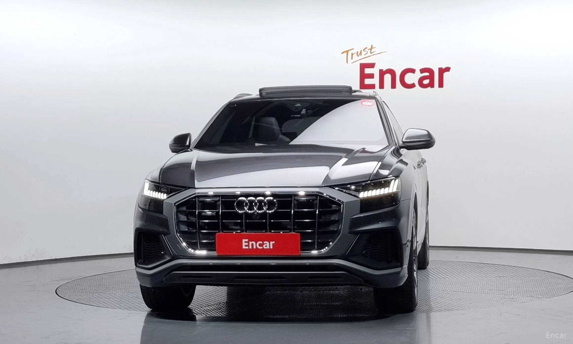Audi Q8 (4M)