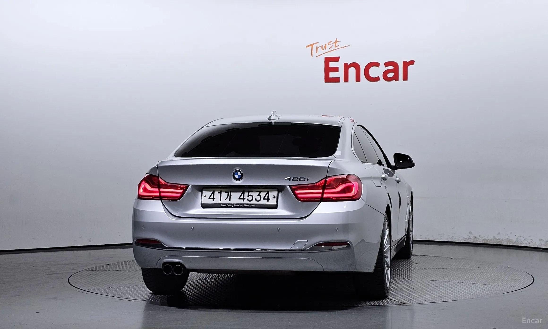 BMW Series 4 (F32) превью 3