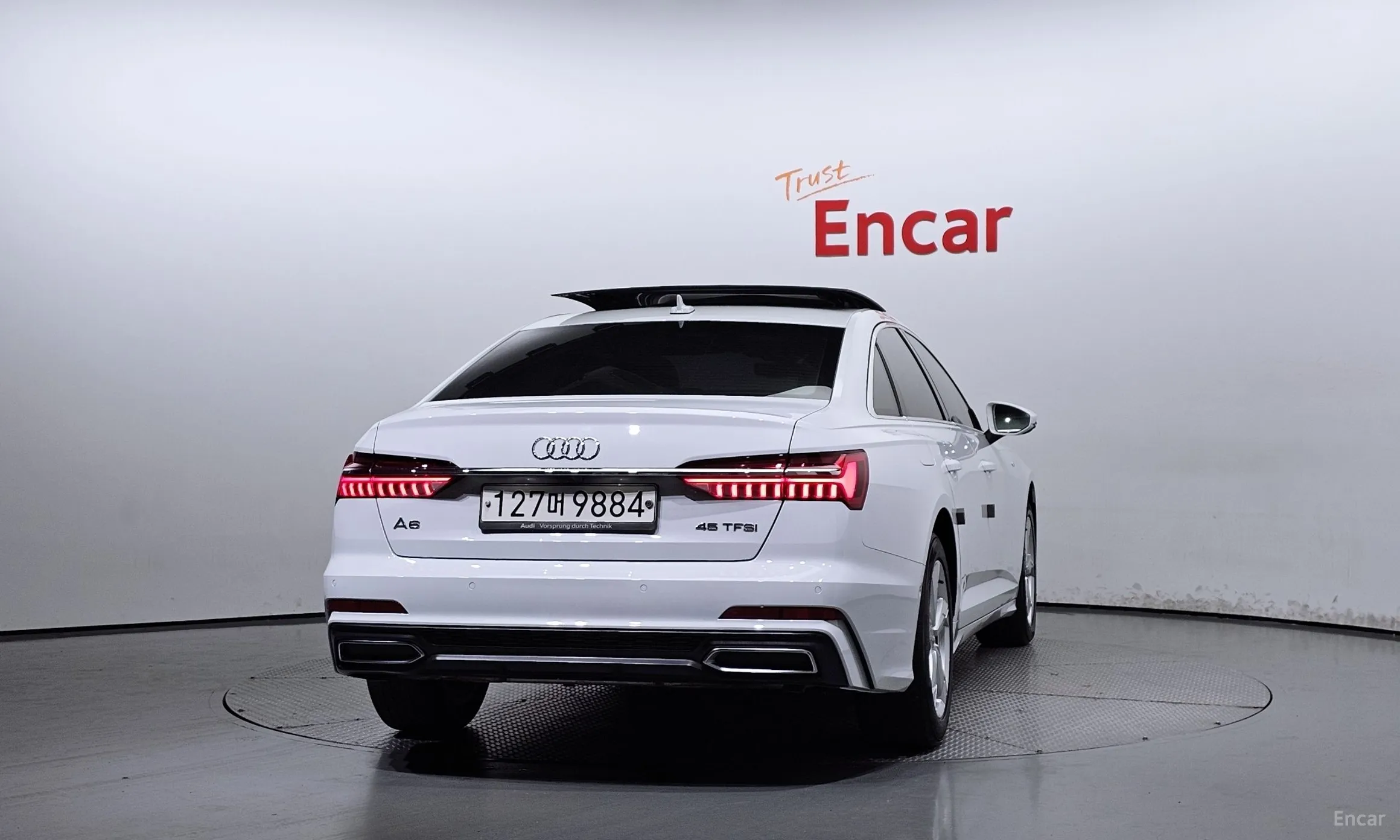 Audi A6 (C8) превью 3