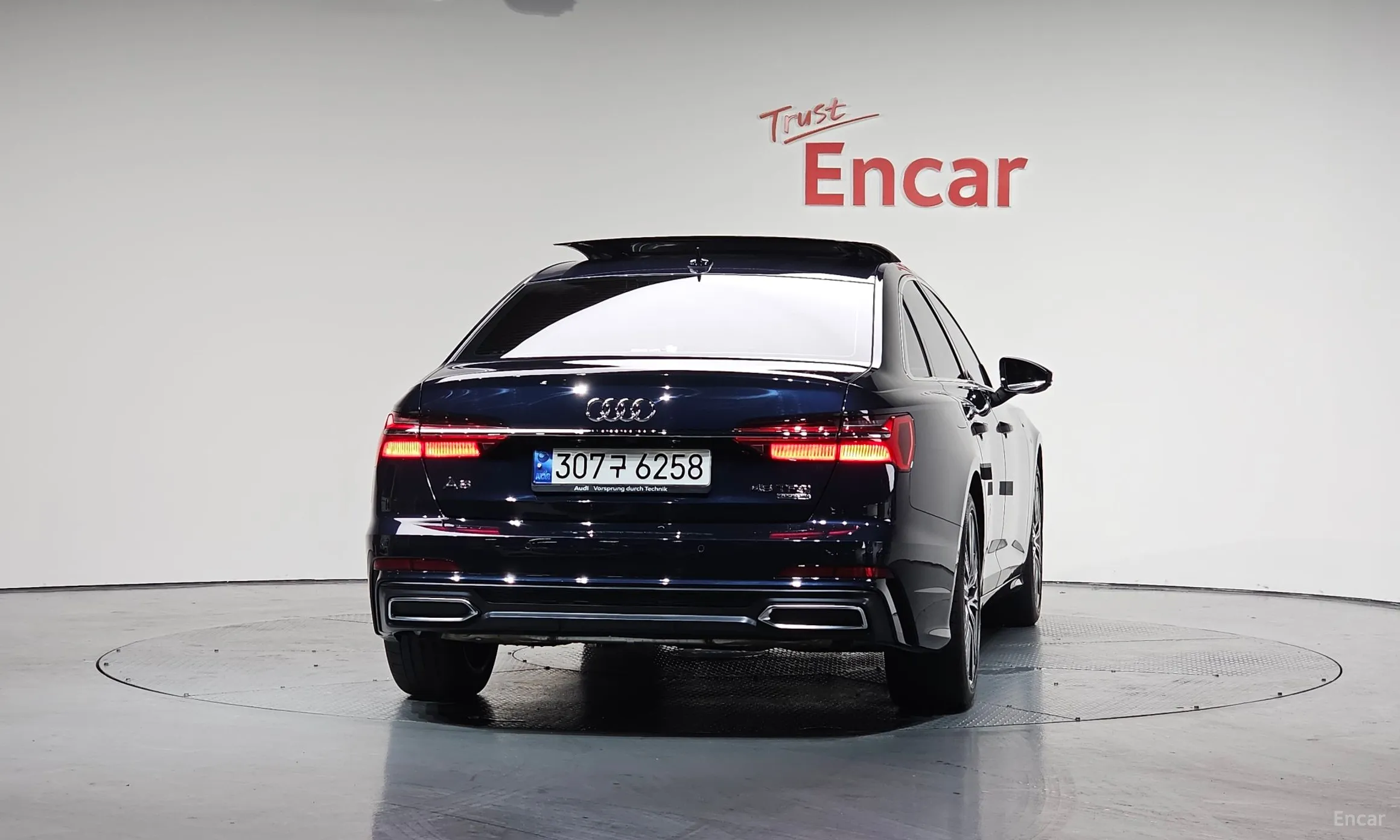 Audi A6 (C8) превью 3