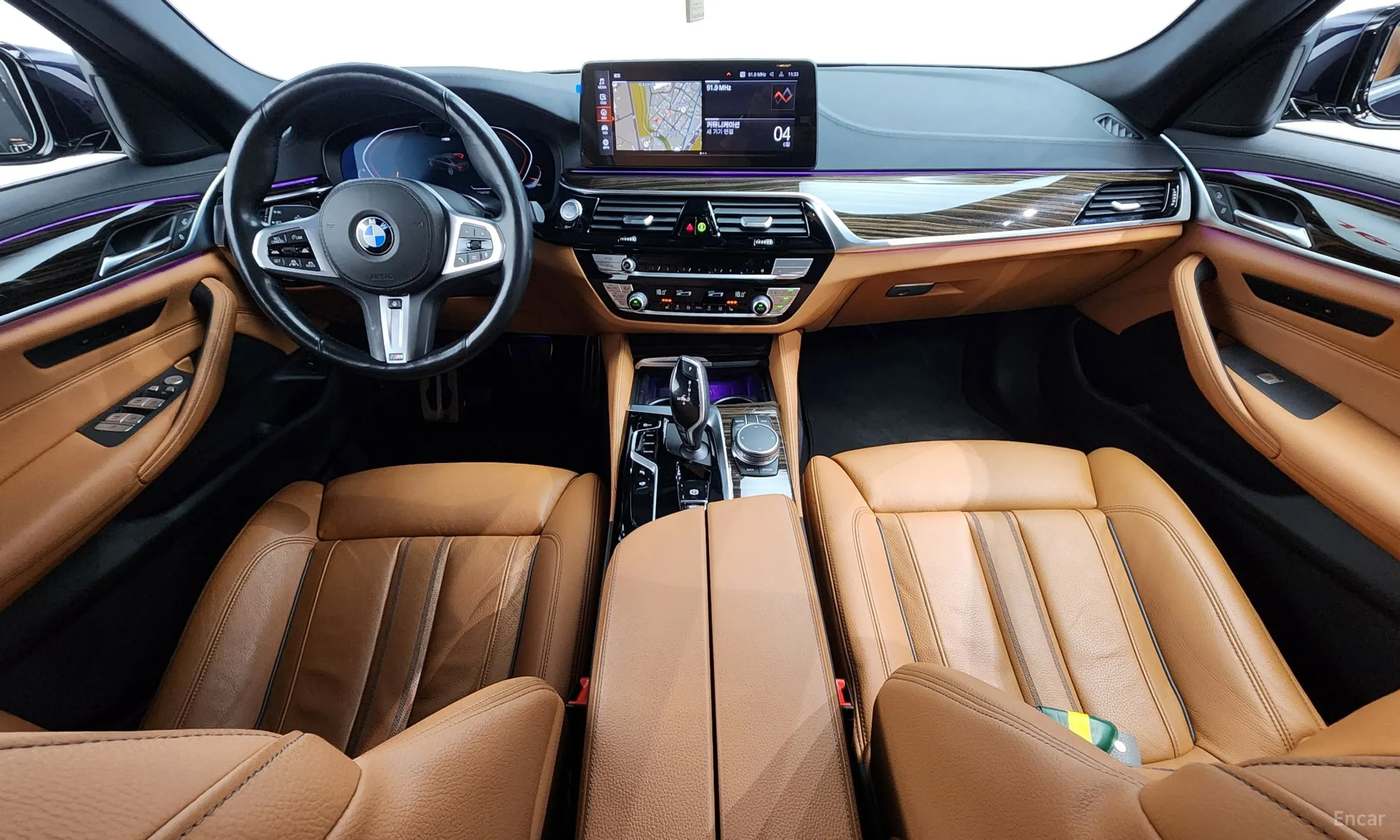 BMW 5 Series (G30) превью 4