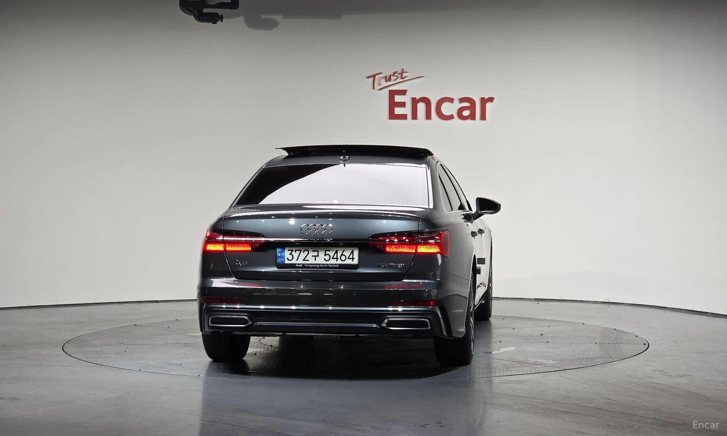 Audi A6 (C8) превью 3