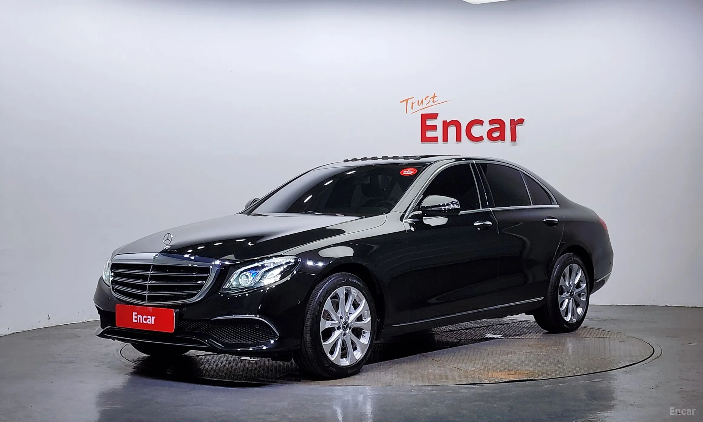 Mercedes Benz E-Class W213